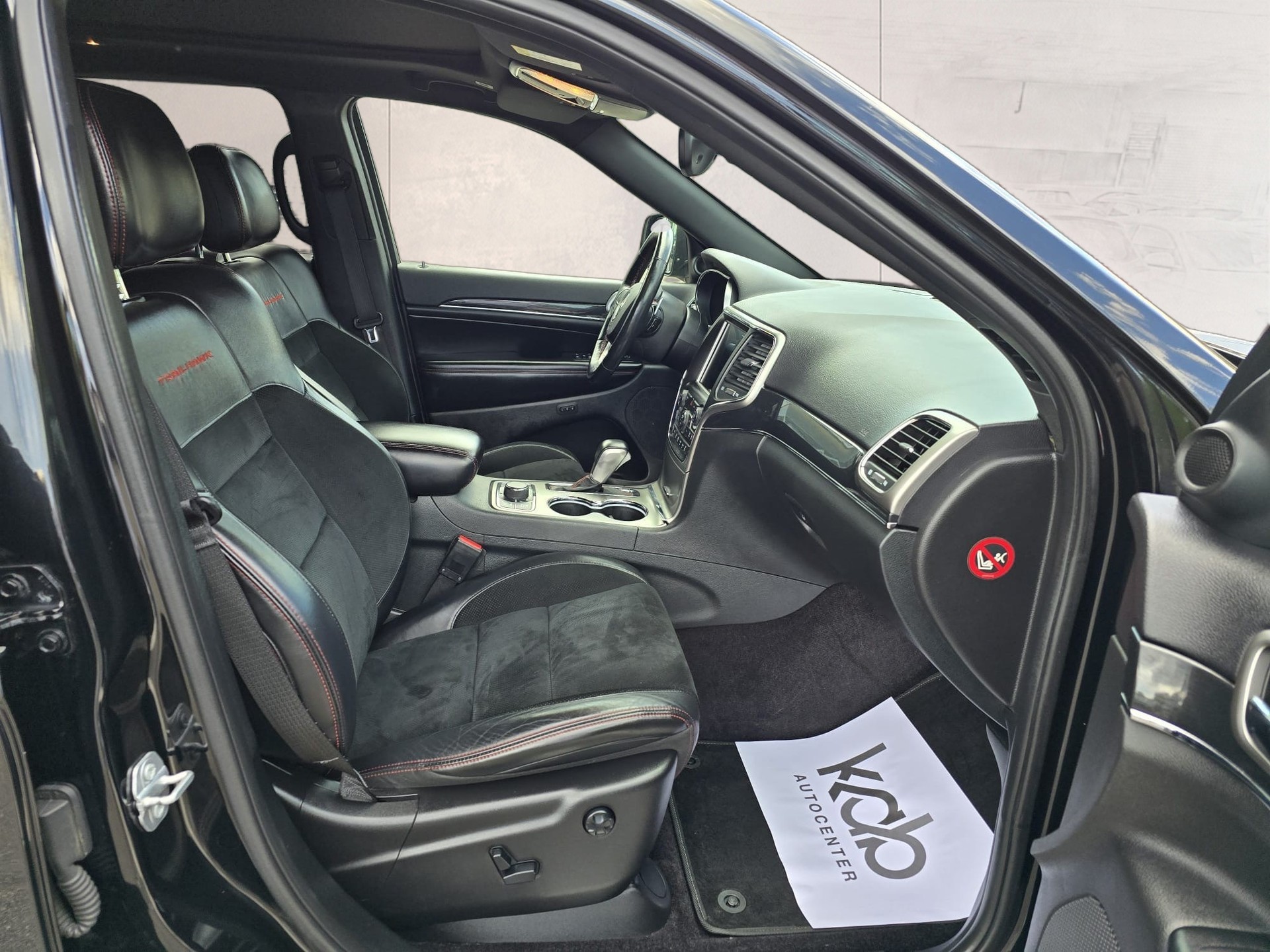 JEEP Grand Cherokee 3.0 CRD Trailhawk Automatic-image-21