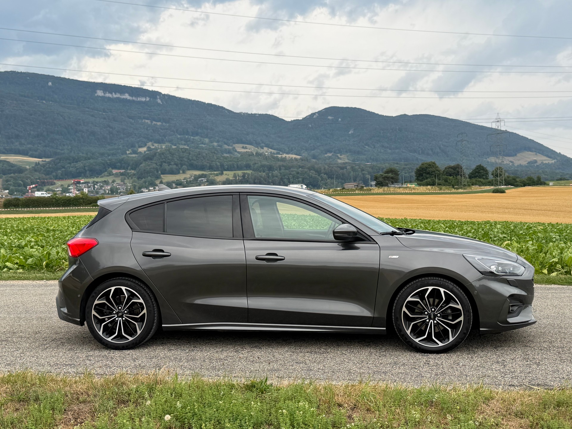 FORD Focus 1.5 SCTi ST Line-image-5