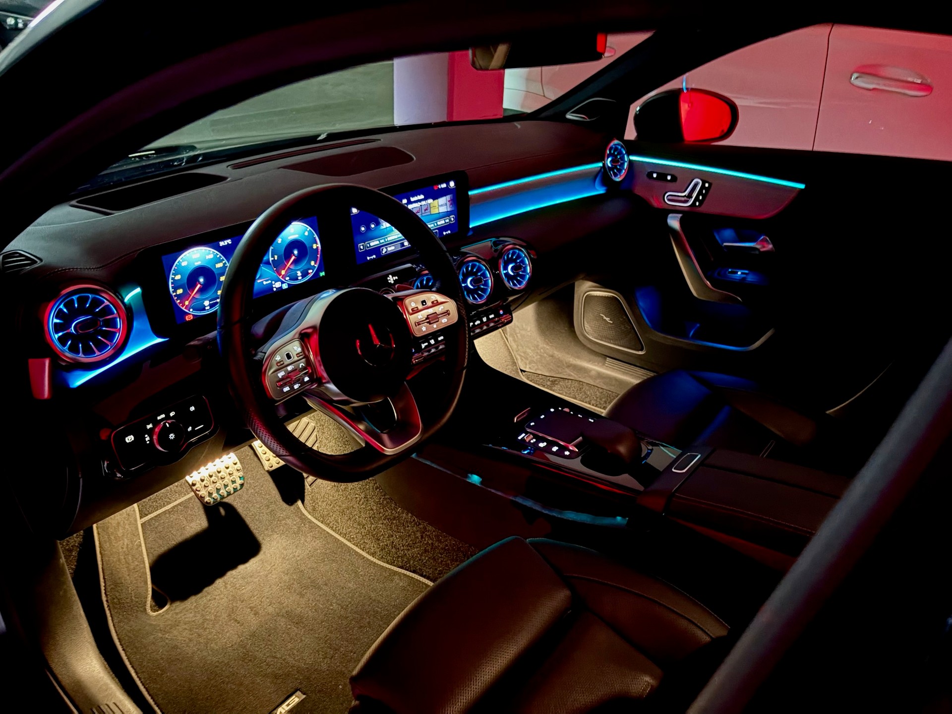 MERCEDES-BENZ A 220 d AMG Line 4m-image-5
