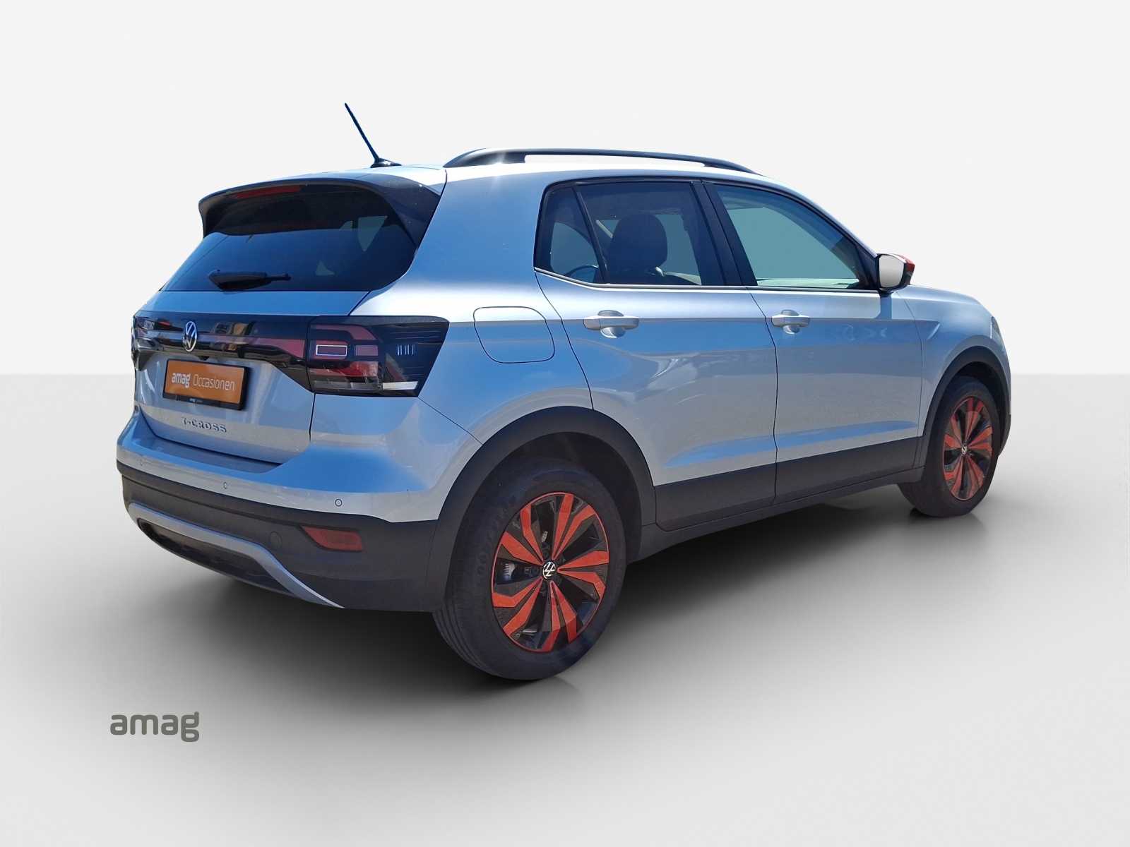 VW T-Cross 1.0 TSI Life DSG-image-4