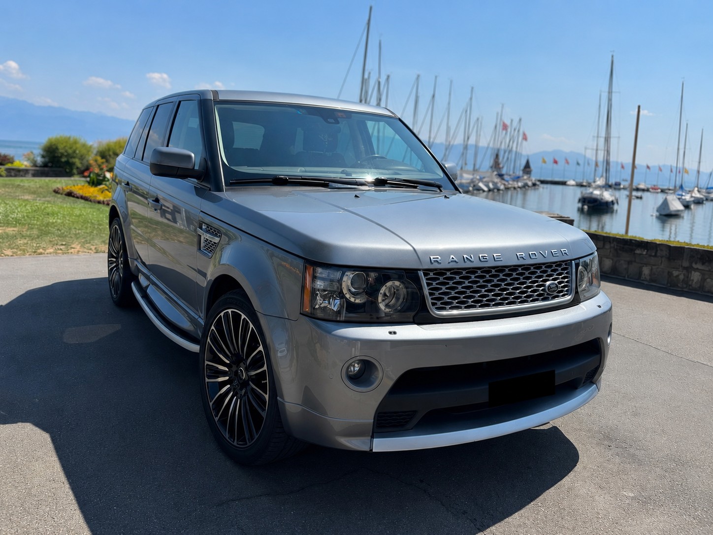LAND ROVER 3.0 SDV6 Autobiography-image-0