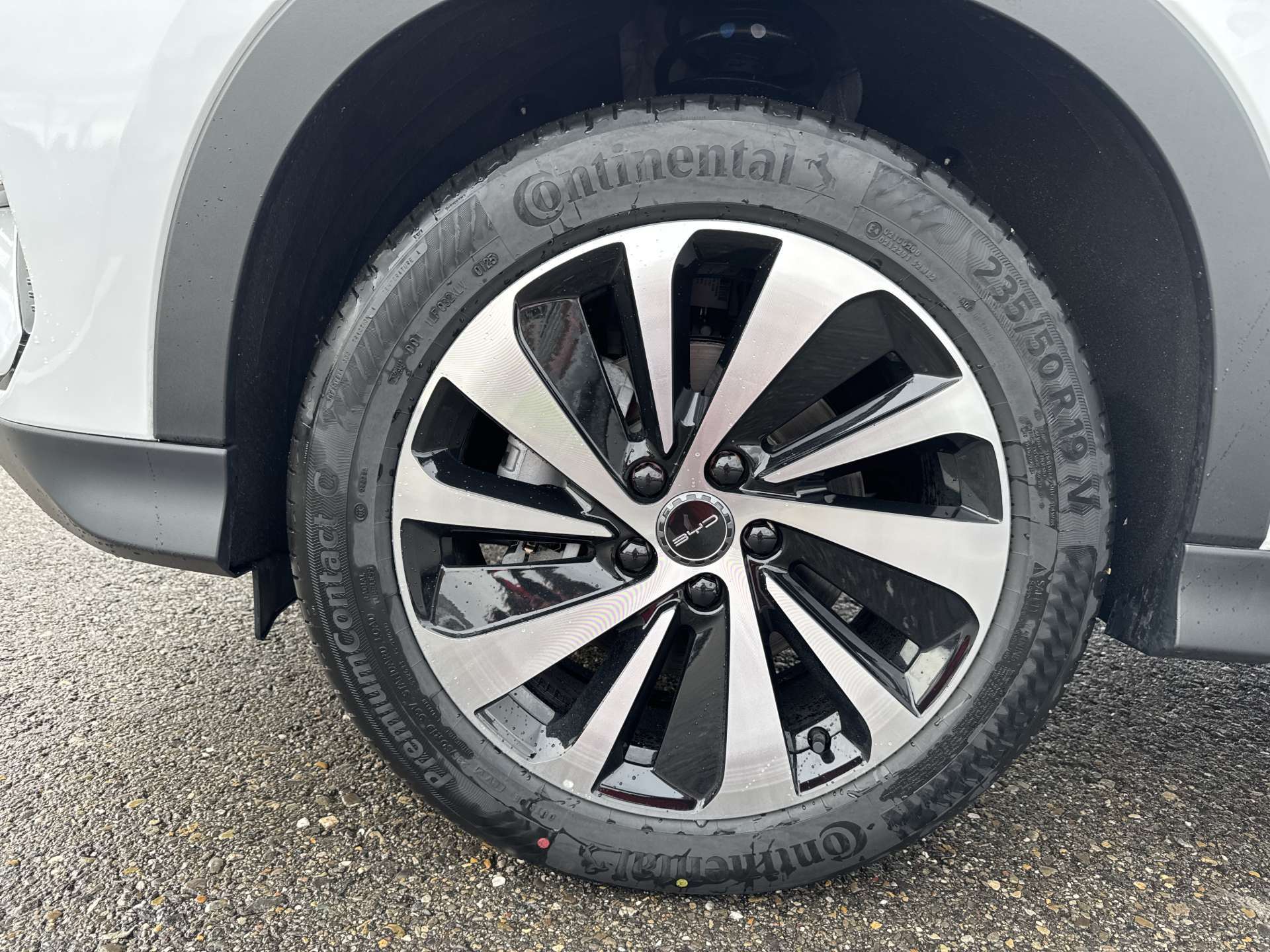 BYD Seal U DM-i PHEV Design AWD 324PS Automat-image-7