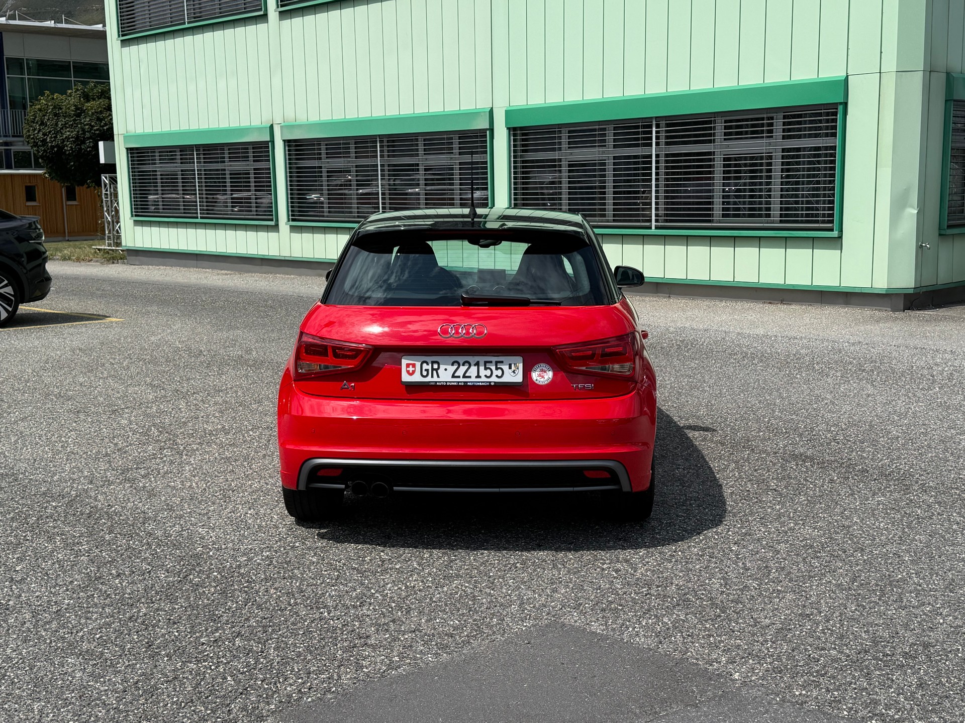 AUDI A1 Sportback Sport 1.4 TFSI Ambition S-tronic-image-5