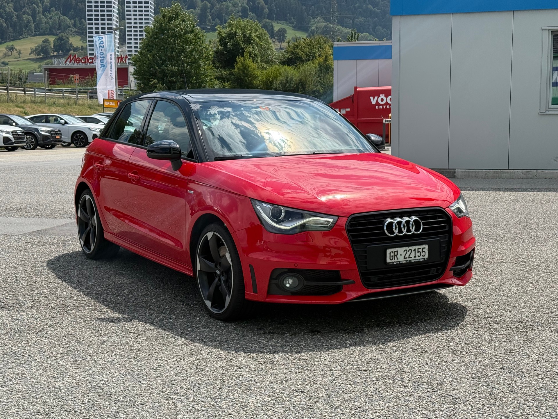 AUDI A1 Sportback Sport 1.4 TFSI Ambition S-tronic-image-2