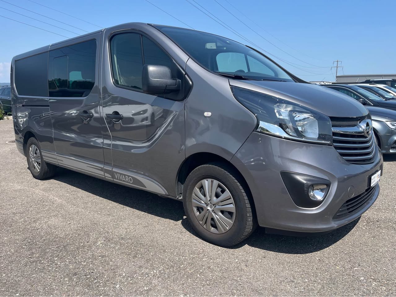 OPEL Vivaro 1.6 CDTI Combi+ 2.7t L1H1-image-1