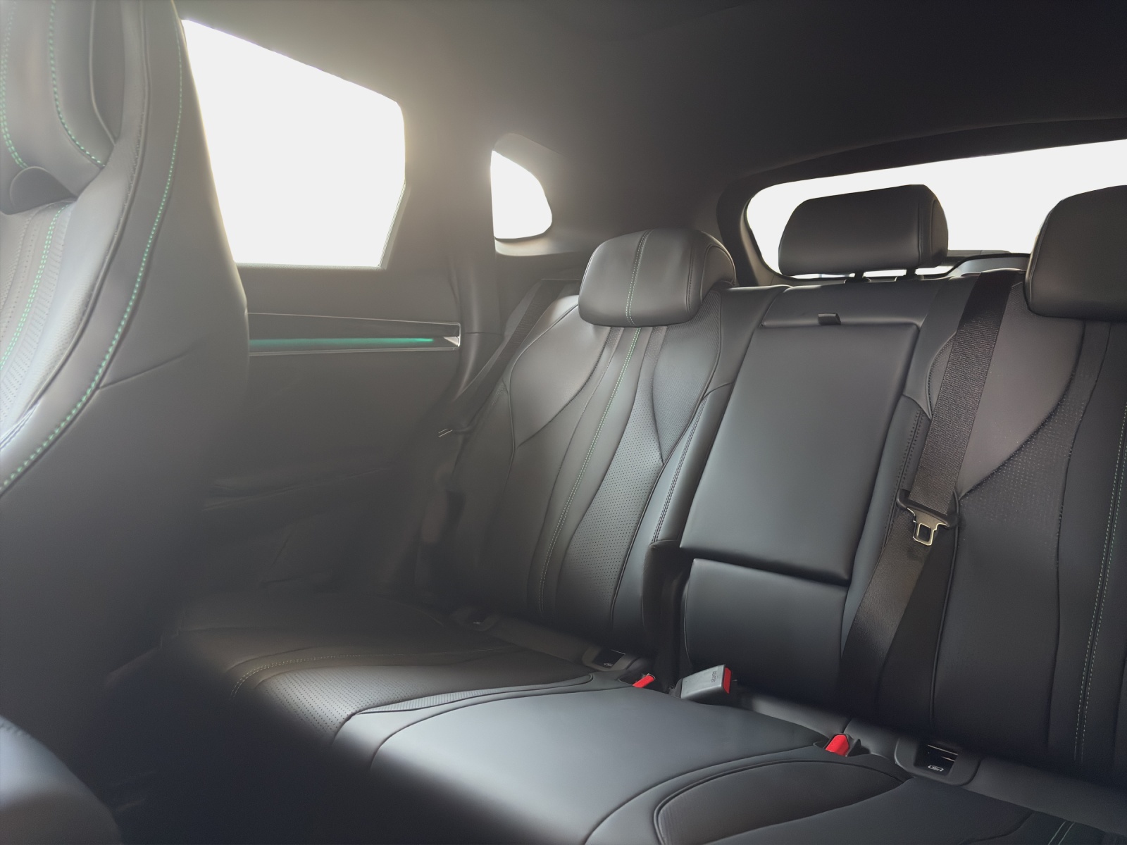 BYD Seal U DM-i Design AWD-image-10