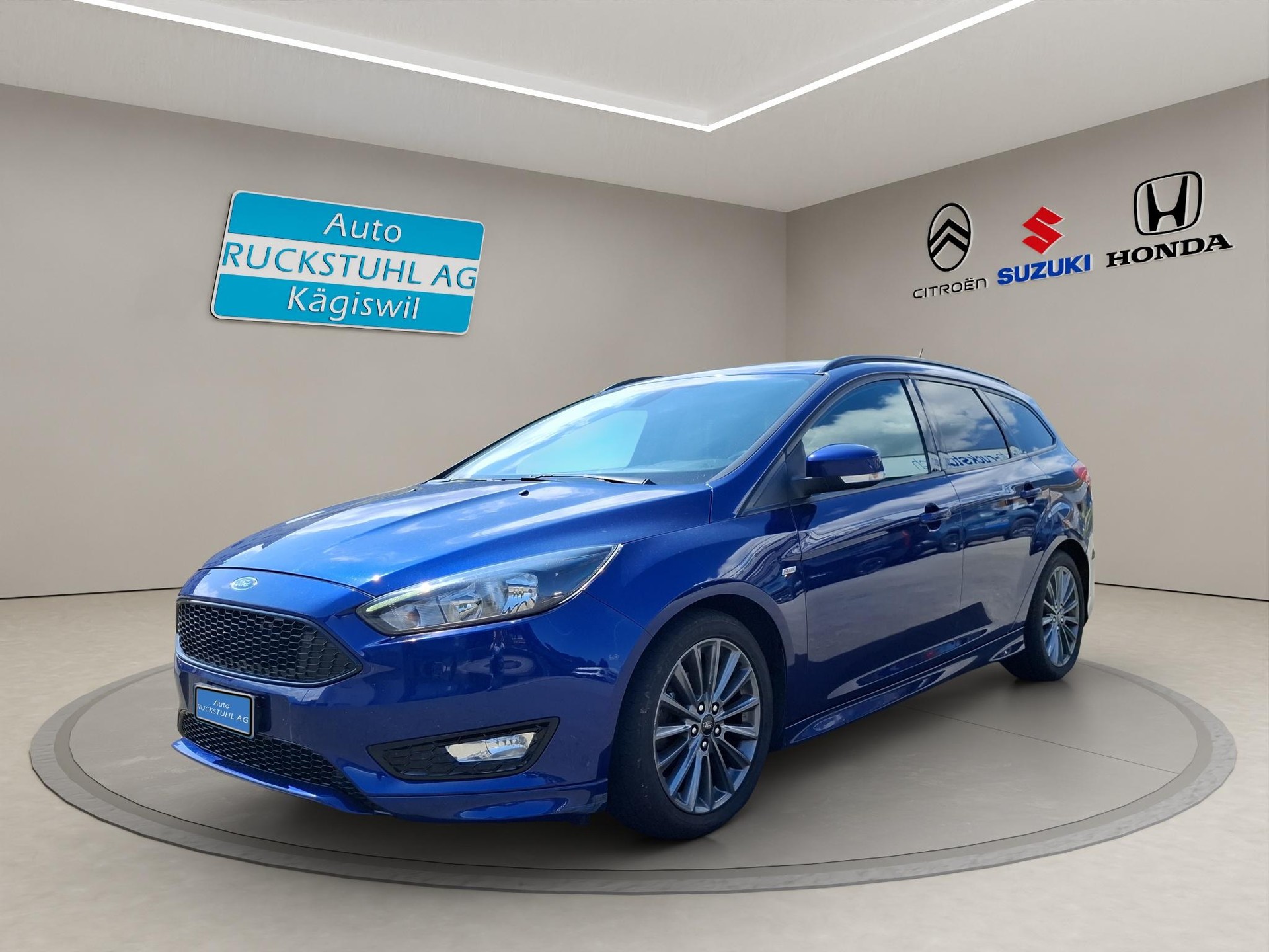 FORD Focus Station Wagon 1.5 TDCi 120 ST-Line-image-0