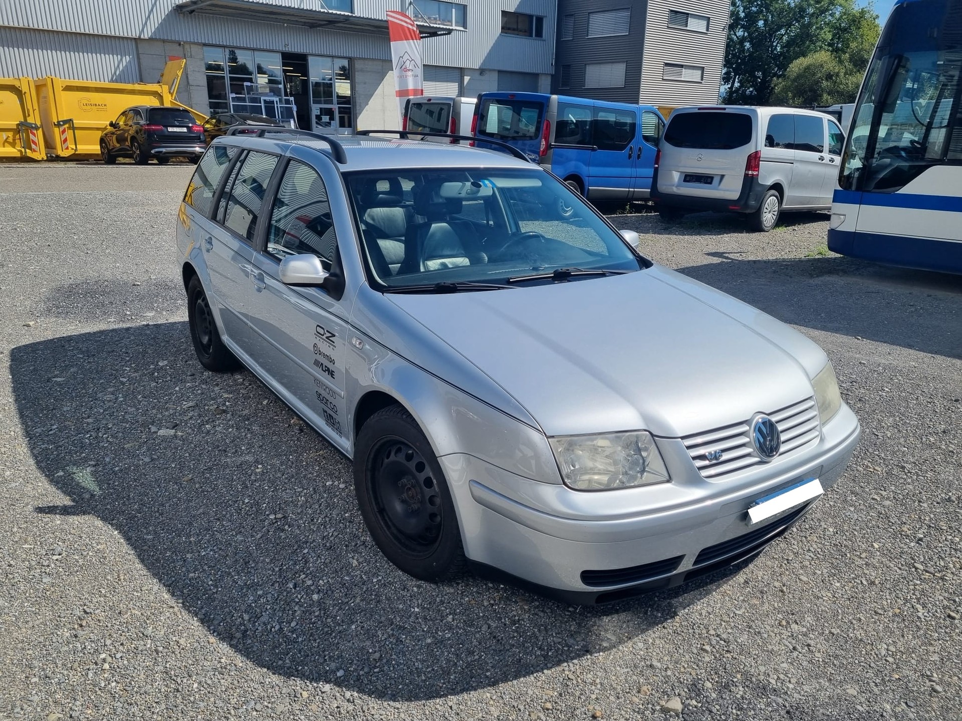 VW Bora Variant 2.8 Highline Euro 4-image-2