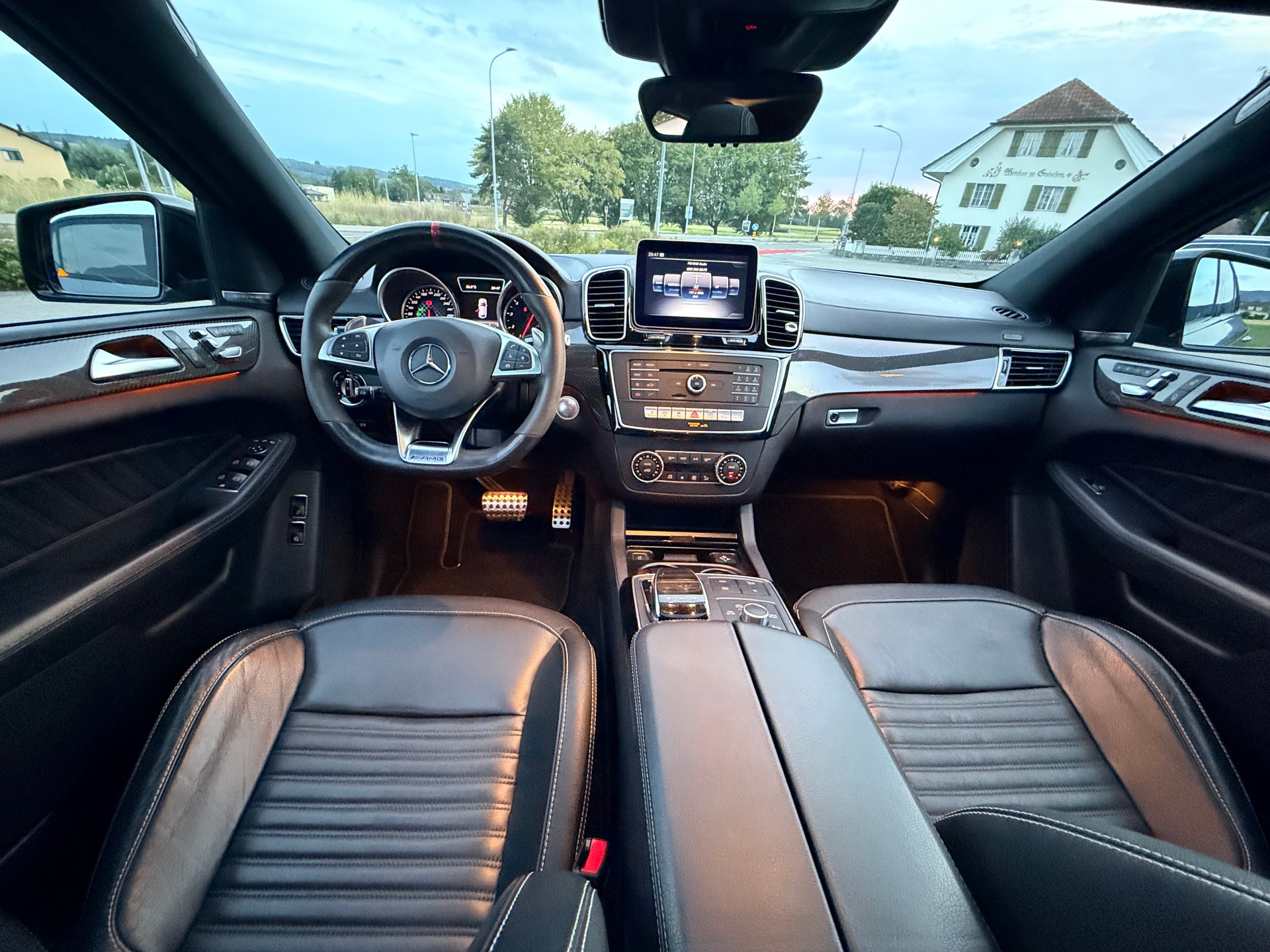 MERCEDES-BENZ GLE Coupé 43 AMG OrangeArt Edition 4M. 9G-Tronic Anhängerkupplung-image-18