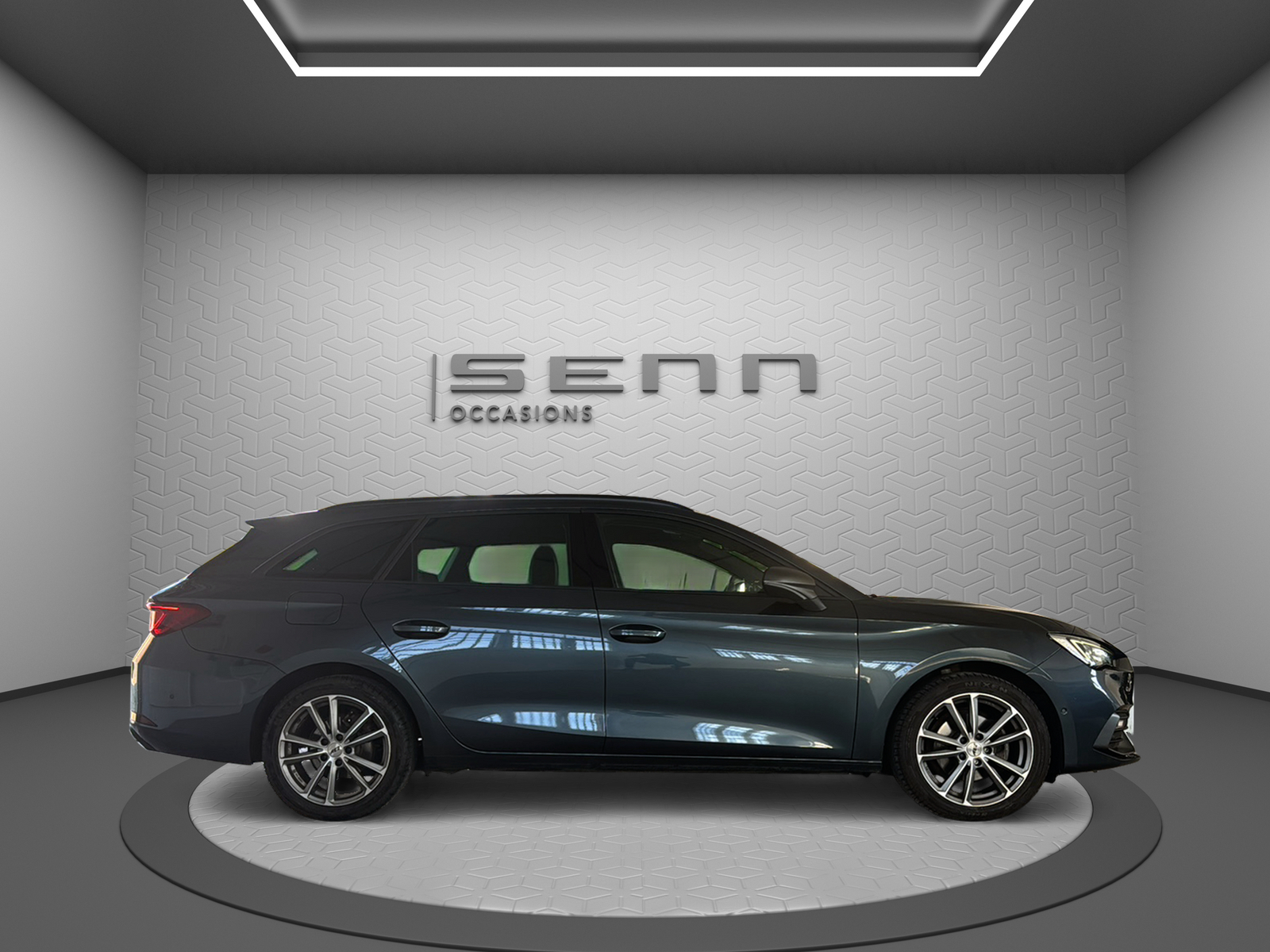 SEAT Leon ST 1.5 eTSI mHEV DSG FR-image-6