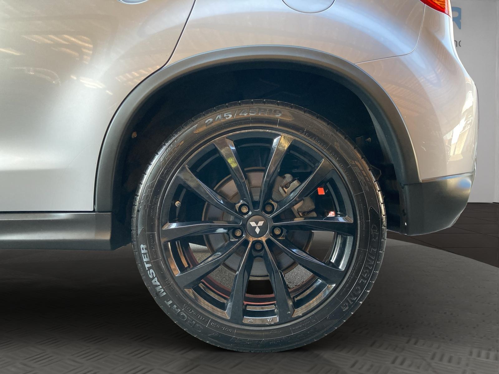 MITSUBISHI ASX 2.2 DID Style Hyaku Edit. 4x4-image-20