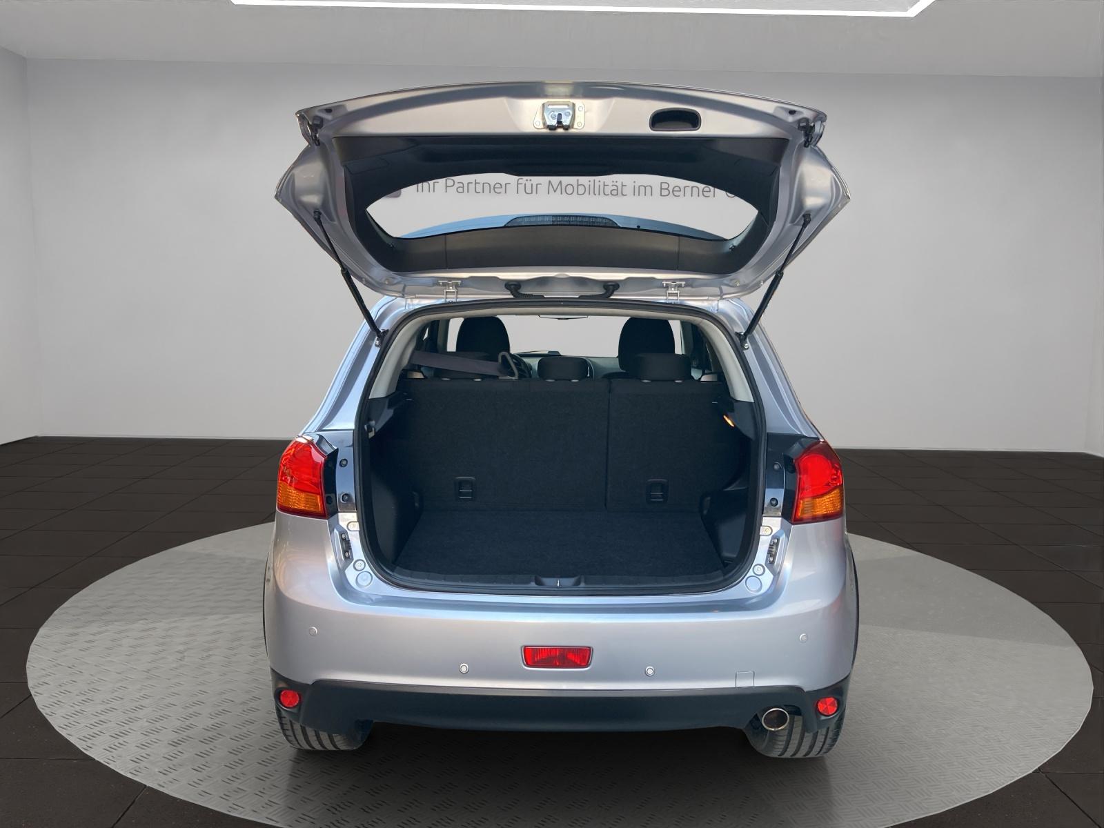 MITSUBISHI ASX 2.2 DID Style Hyaku Edit. 4x4-image-16