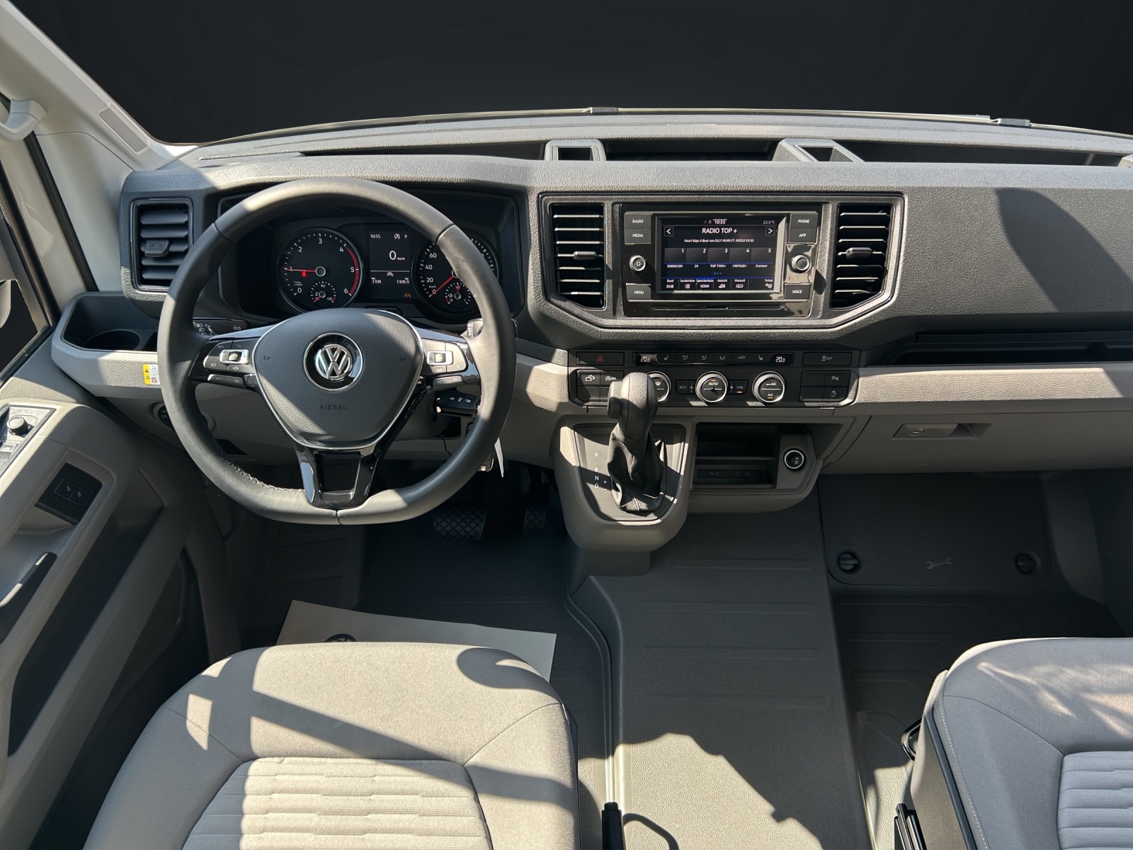 VW Grand California 600 2.0 BI-TDI-image-12