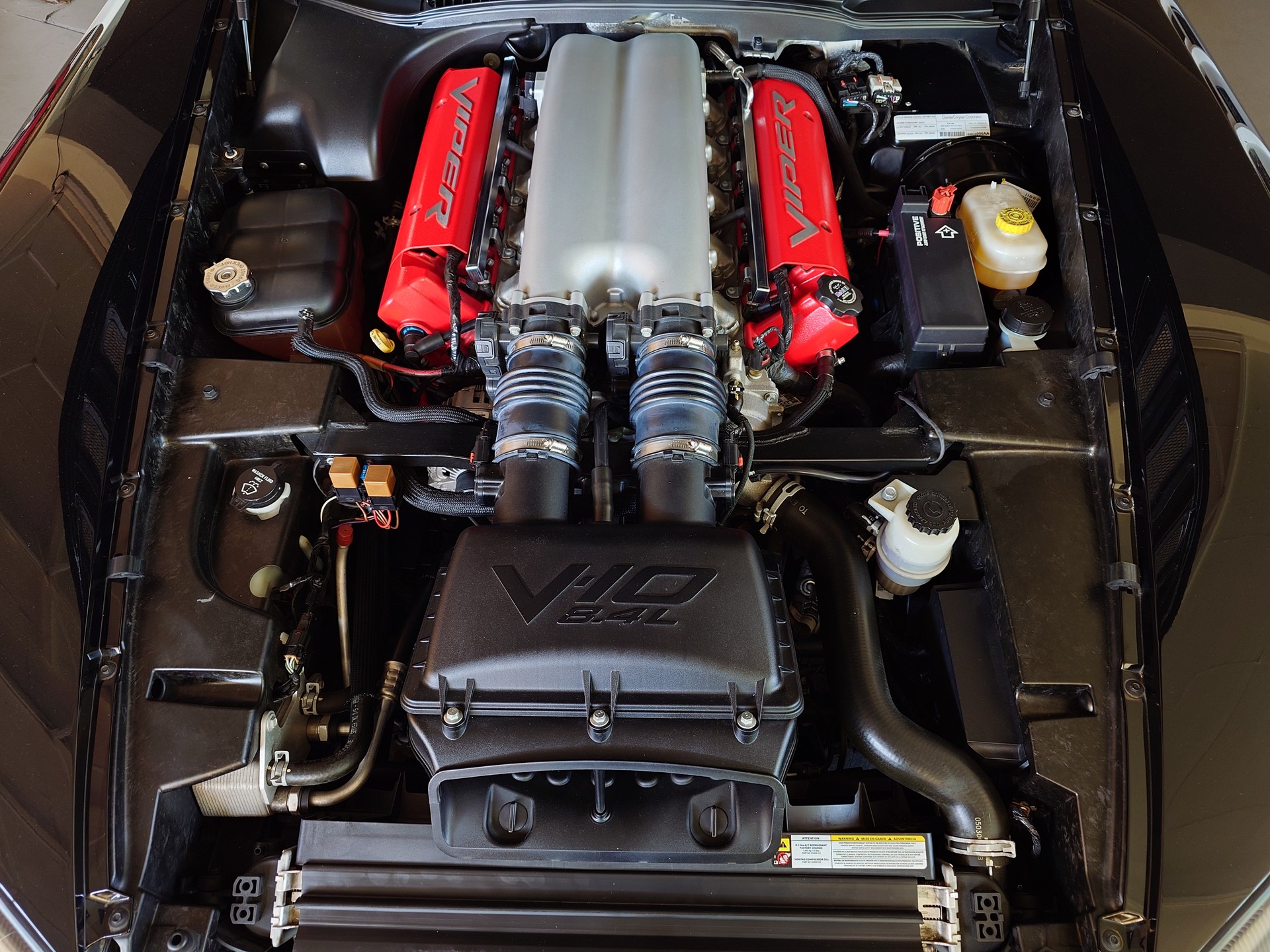 DODGE Viper SRT-10-image-11