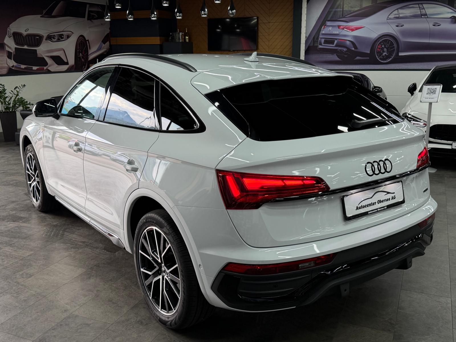 AUDI Q5 Sportback 40 TDI S line quattro S-tronic-image-2