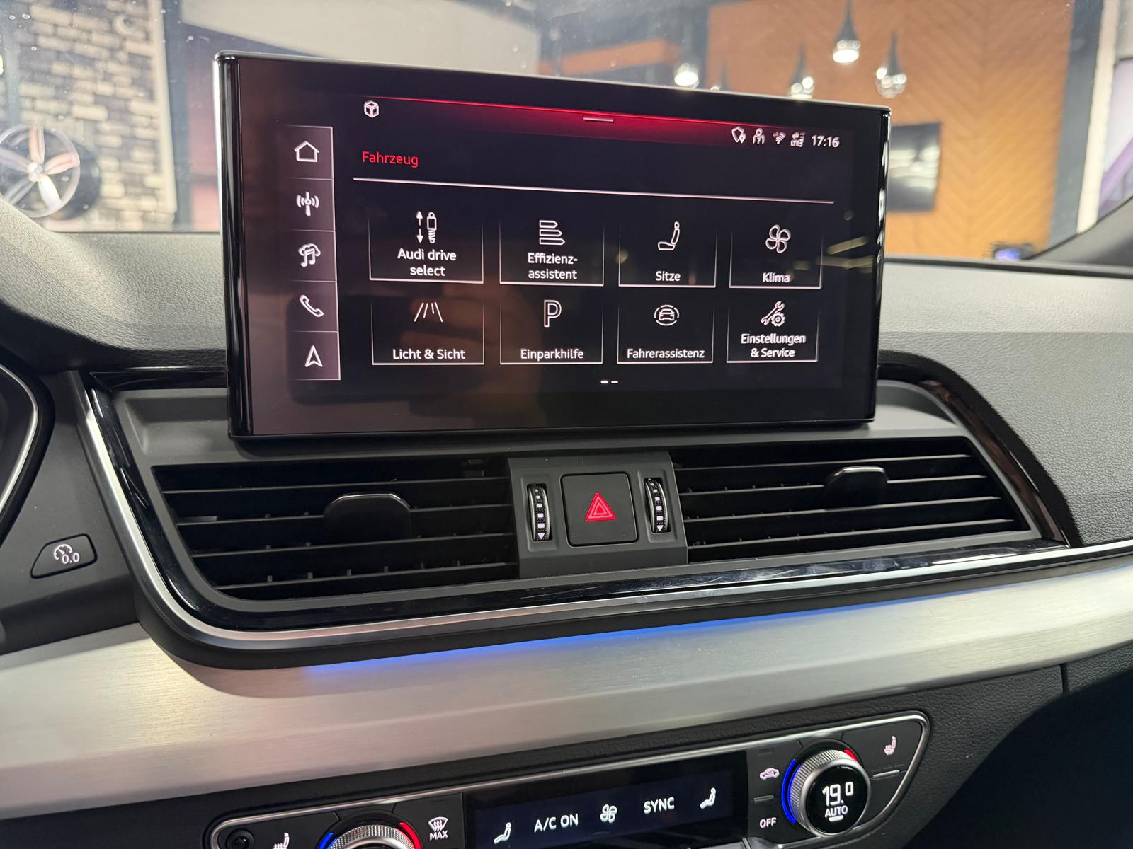 AUDI Q5 Sportback 40 TDI S line quattro S-tronic-image-19