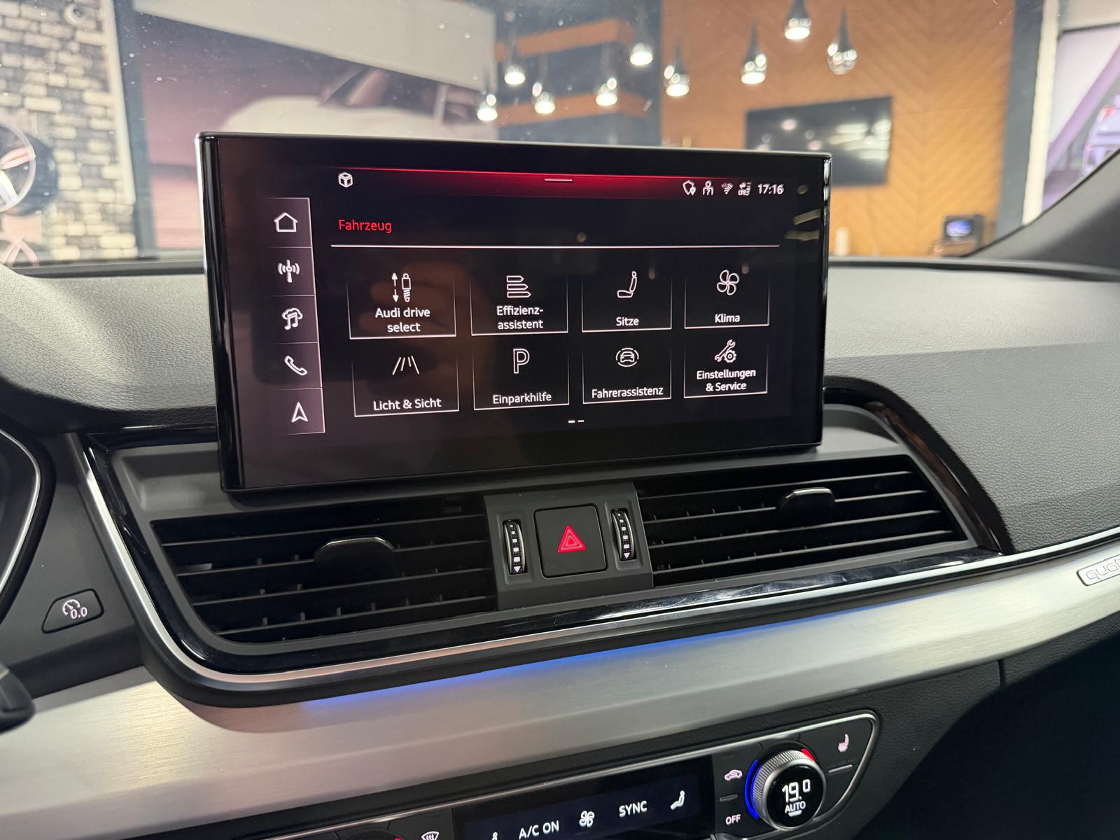 AUDI Q5 Sportback 40 TDI S line quattro S-tronic-image-20