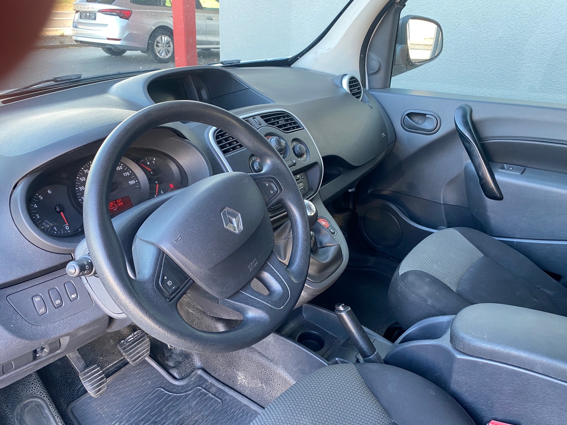 RENAULT Kangoo Maxi dCi 110 ENERGY Business-image-4