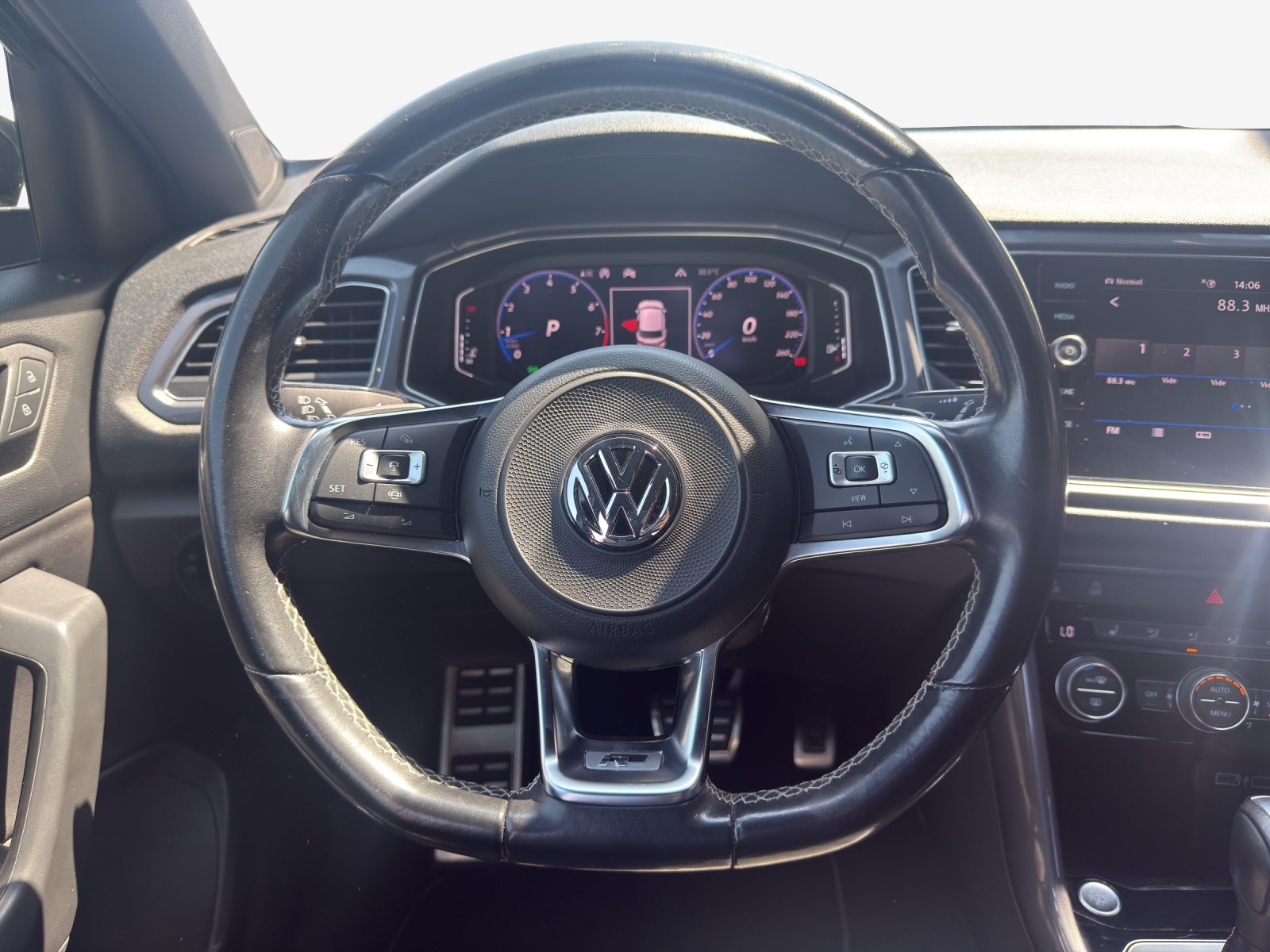 VW T-Roc 1.5 TSI EVO Sport DSG-image-9