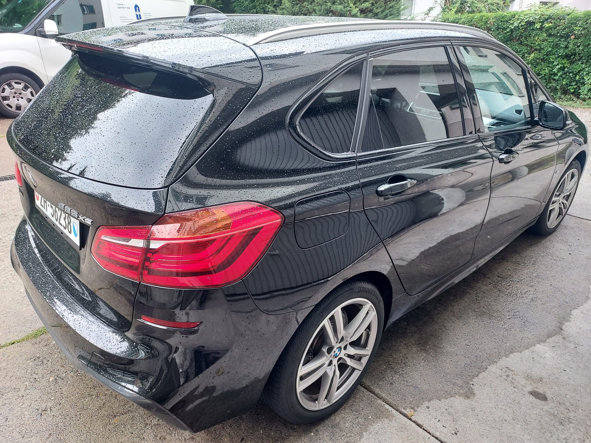 BMW 225xe iPerformance Active Tourer M Sport Steptronic-image-2