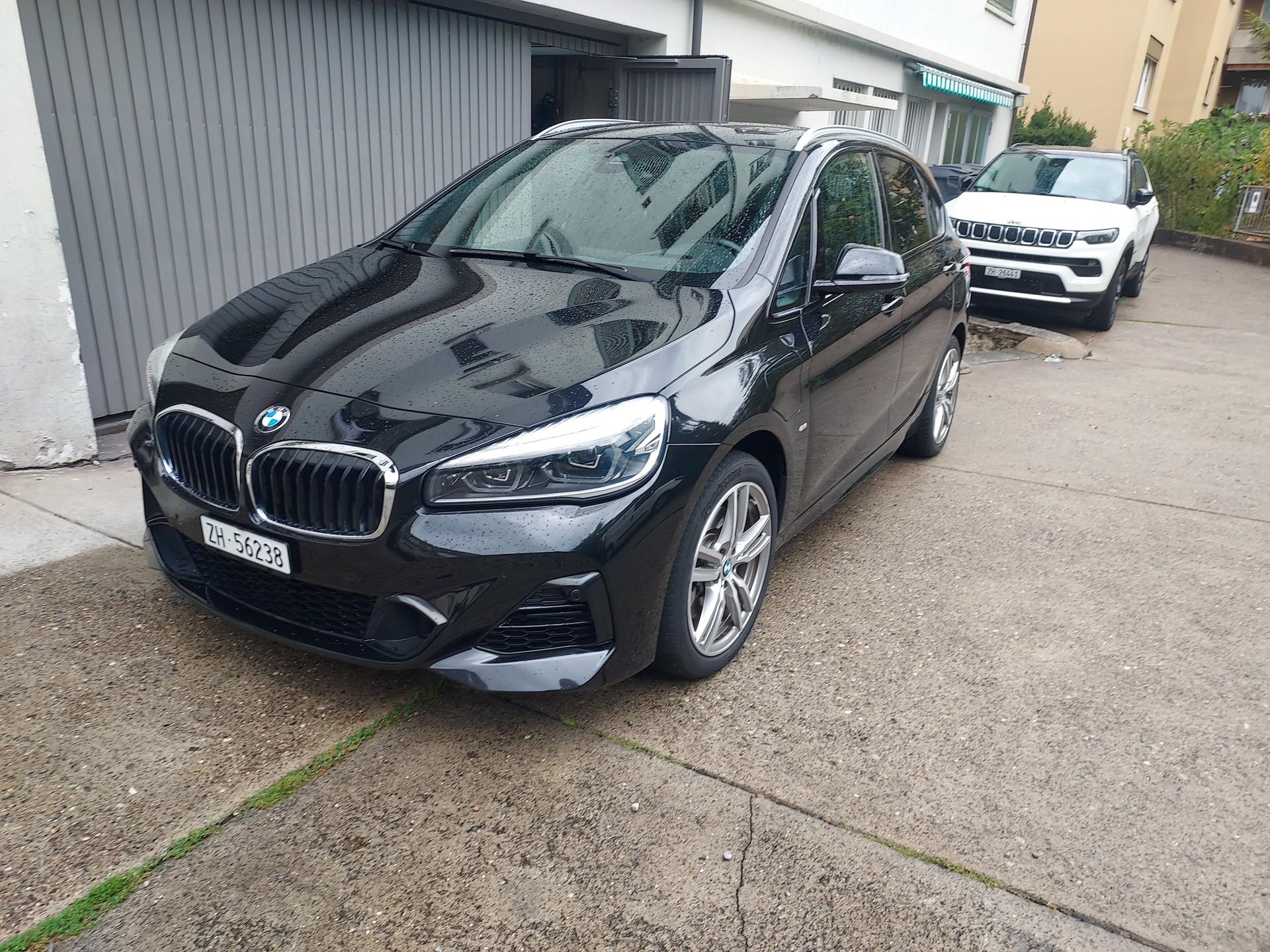 BMW 225xe iPerformance Active Tourer M Sport Steptronic-image-0