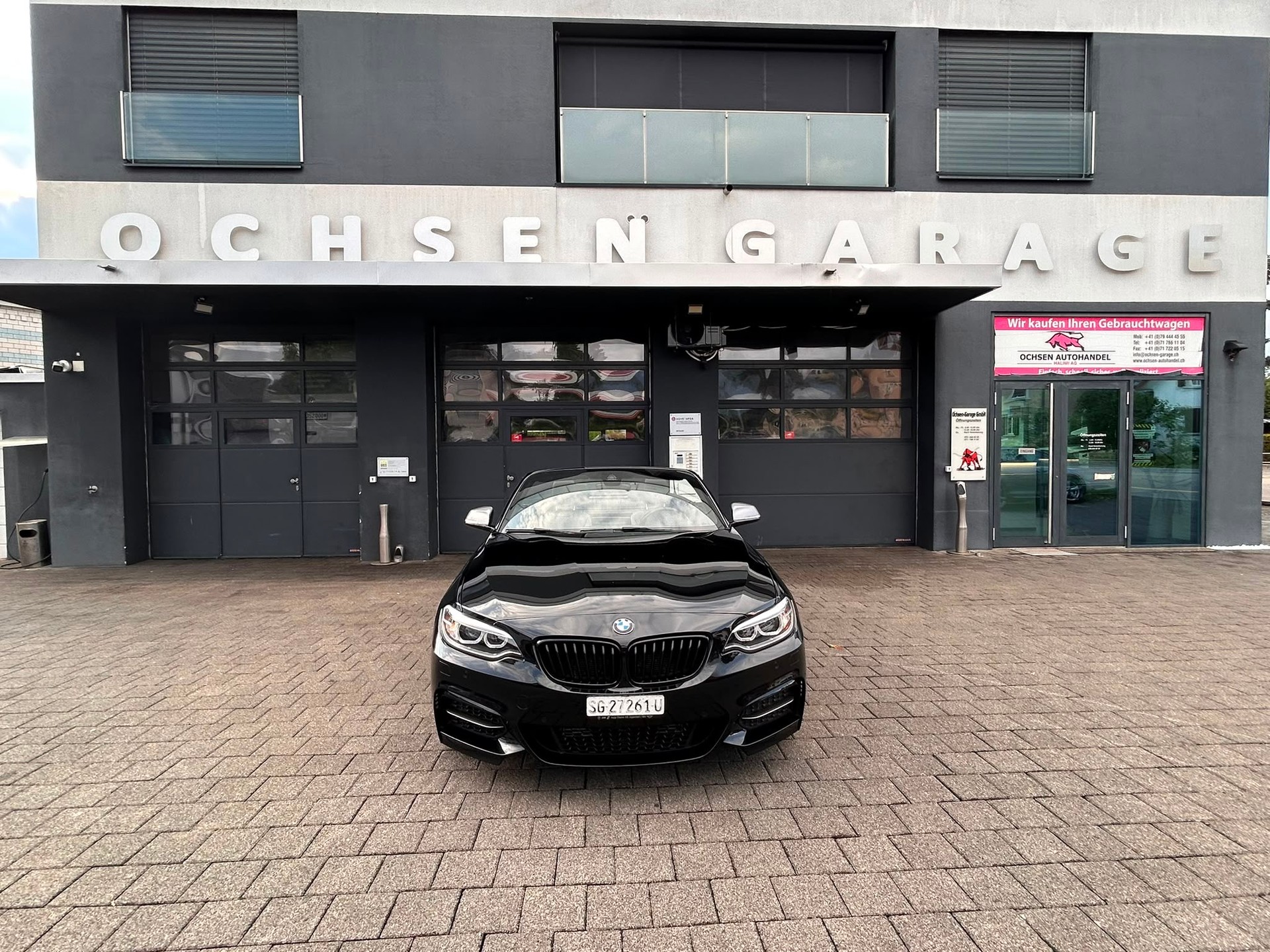 BMW M235i xDrive Steptronic-image-0