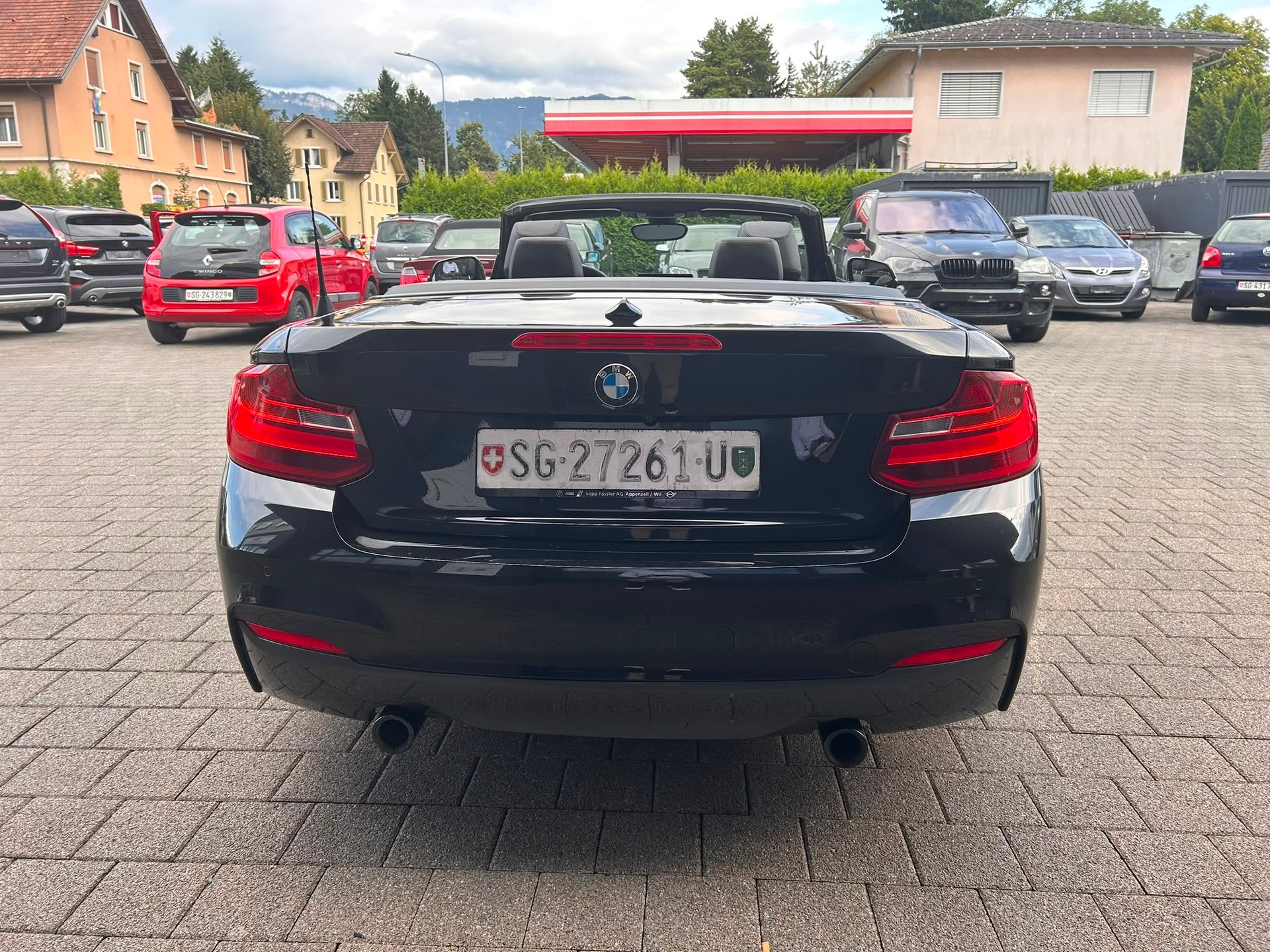 BMW M235i xDrive Steptronic-image-8