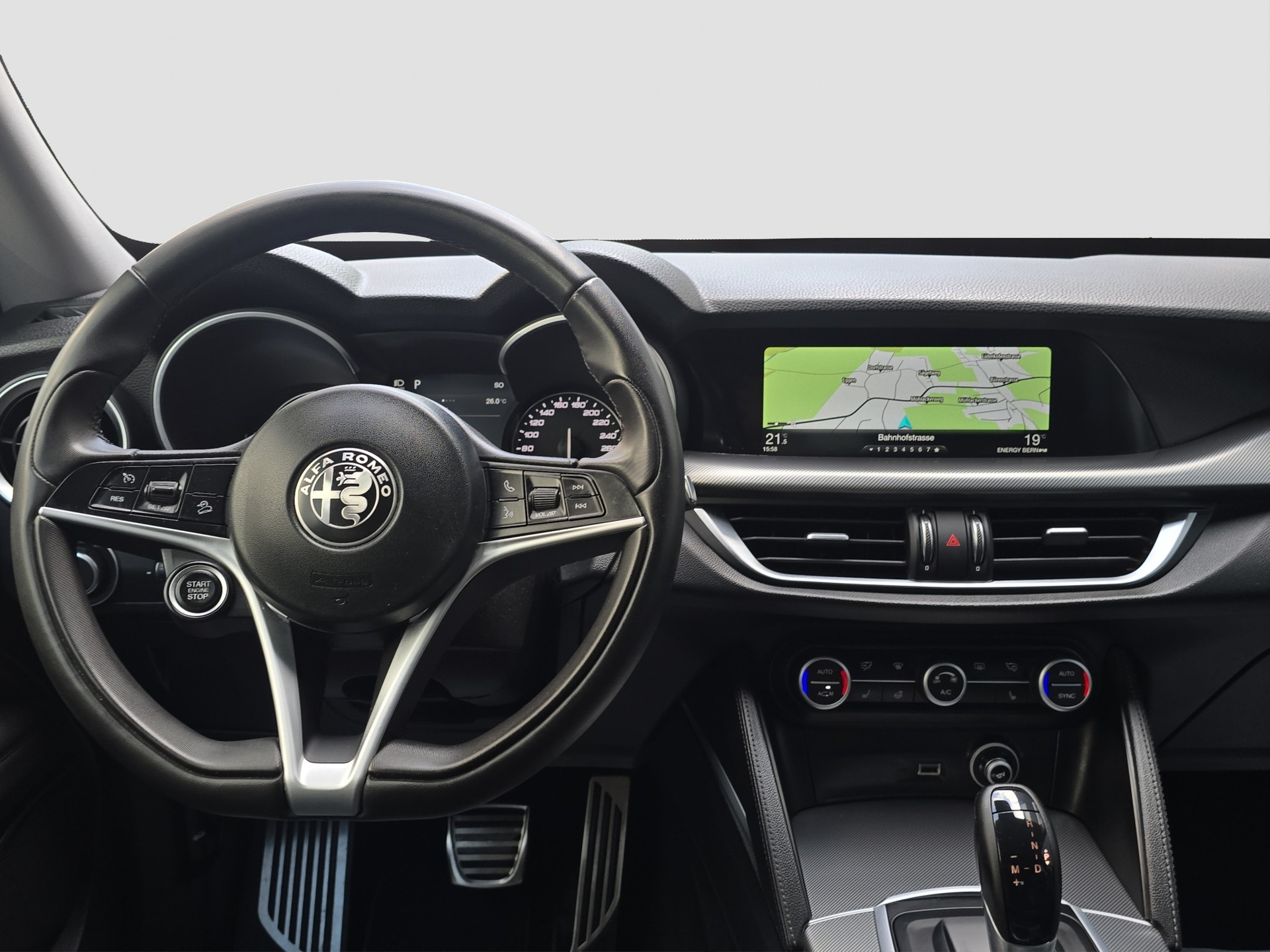 ALFA ROMEO Stelvio 2.0 Executive Q4 Automatic-image-10