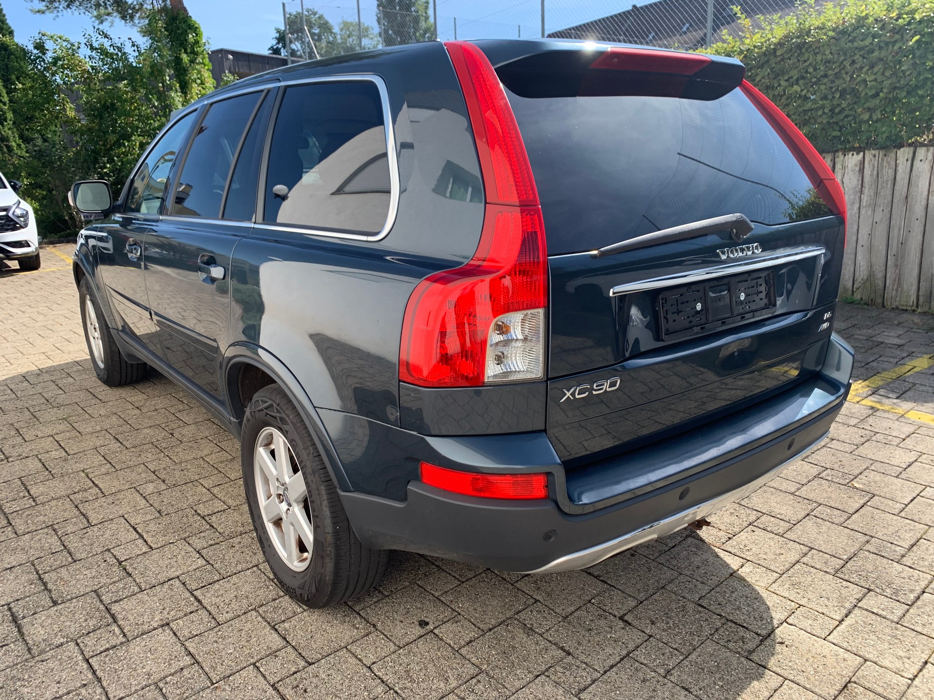 VOLVO XC90 D5 AWD Ocean Race Geartronic-image-2