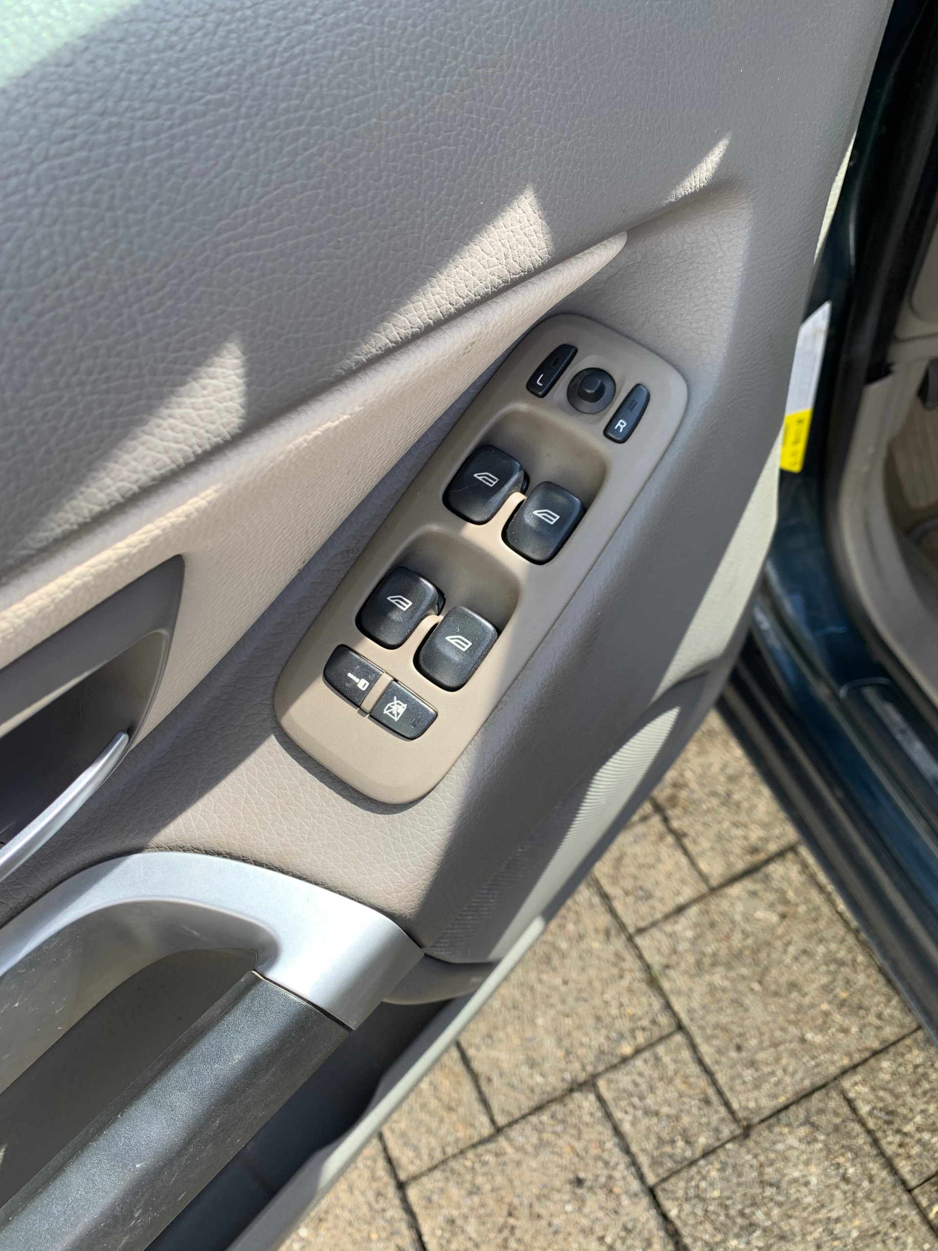 VOLVO XC90 D5 AWD Ocean Race Geartronic-image-9