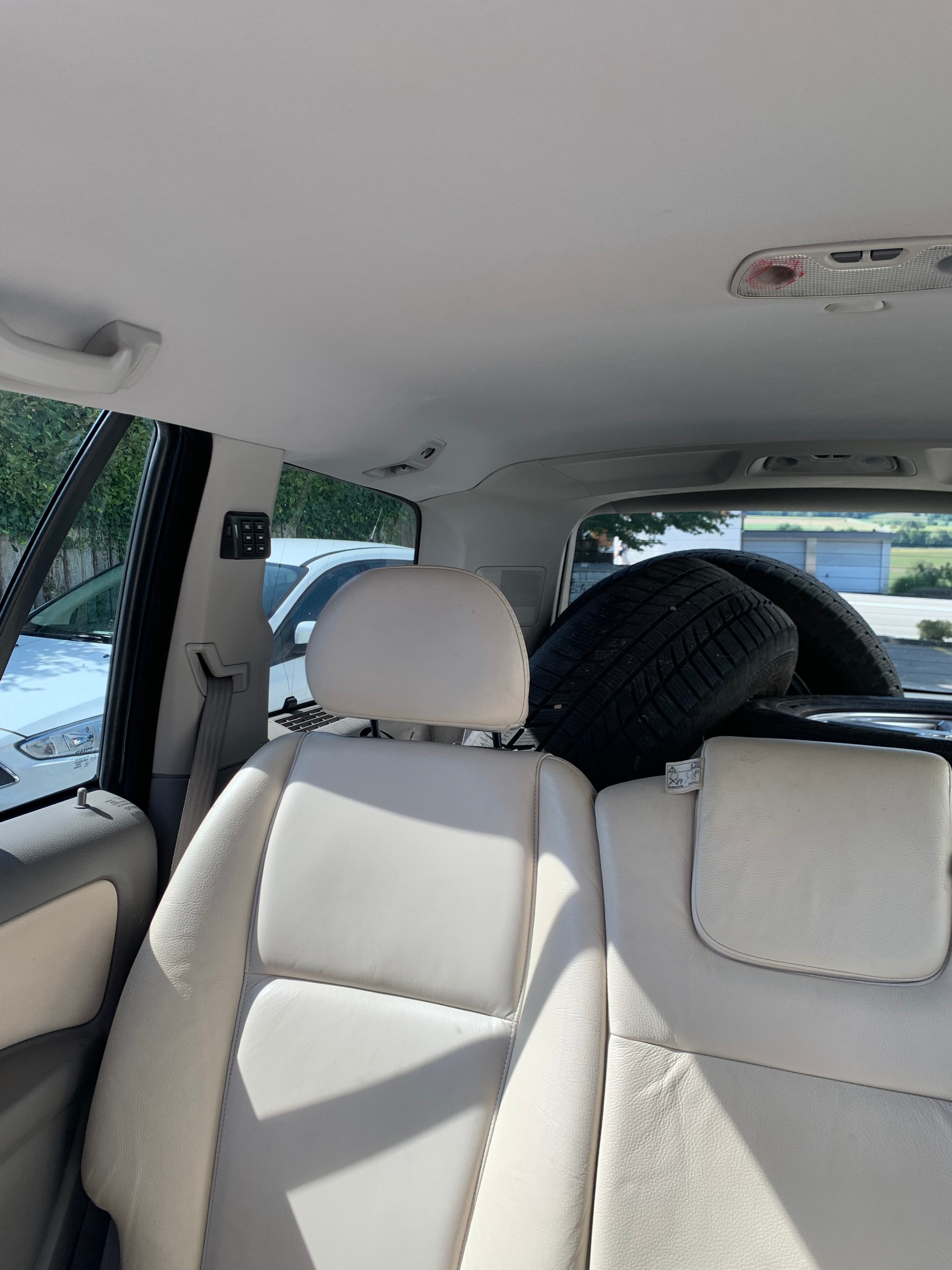 VOLVO XC90 D5 AWD Ocean Race Geartronic-image-10
