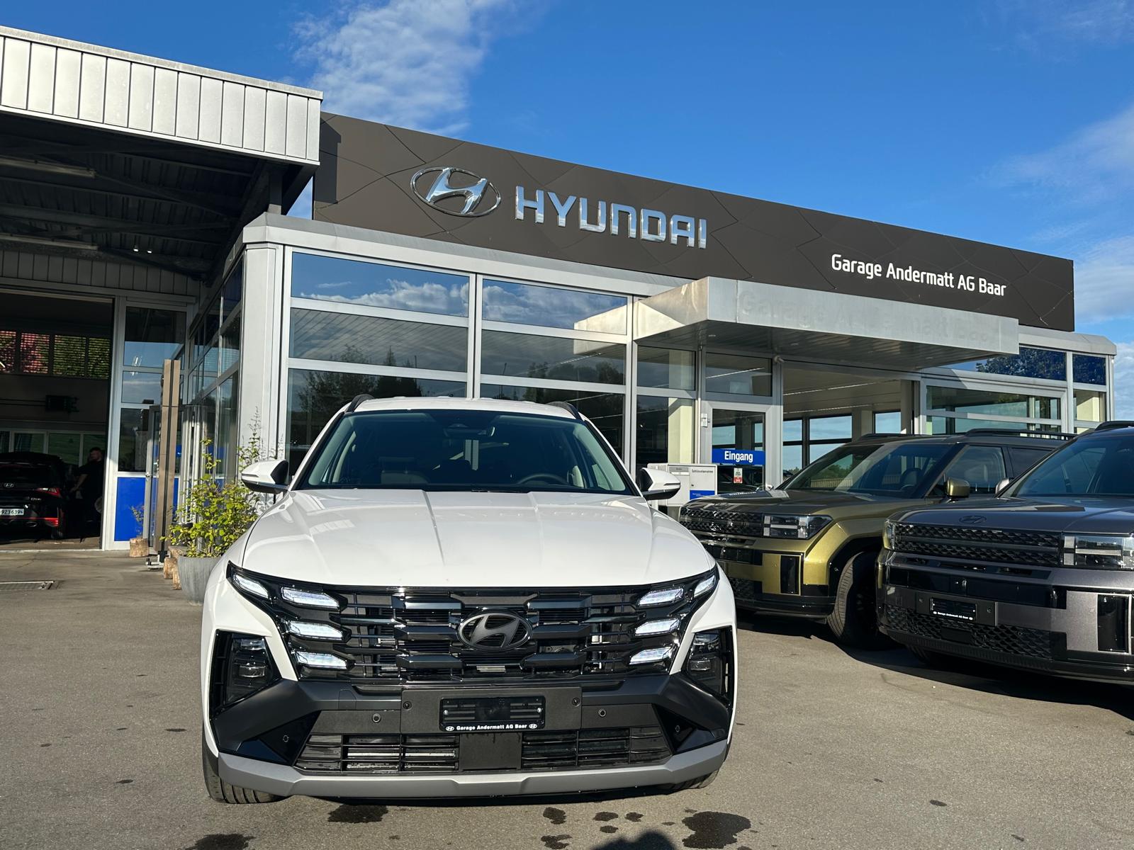 HYUNDAI Tucson 1.6 TGDI HEV Amplia 4WD-image-1