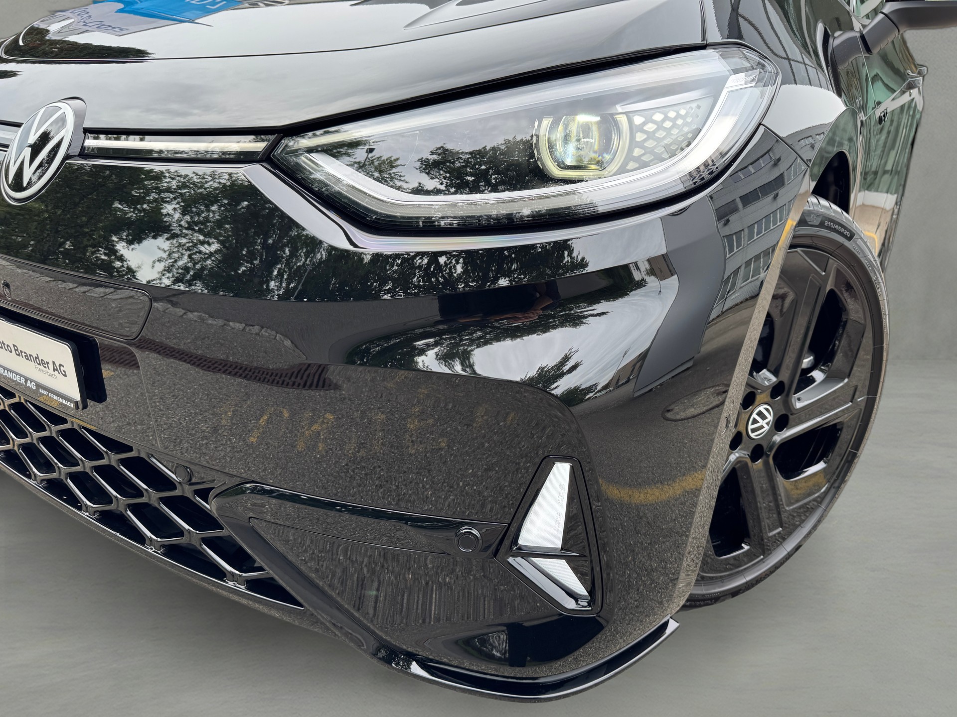 VW ID.3 GTX Performance 79 kWh GTX United-showroom-element-2