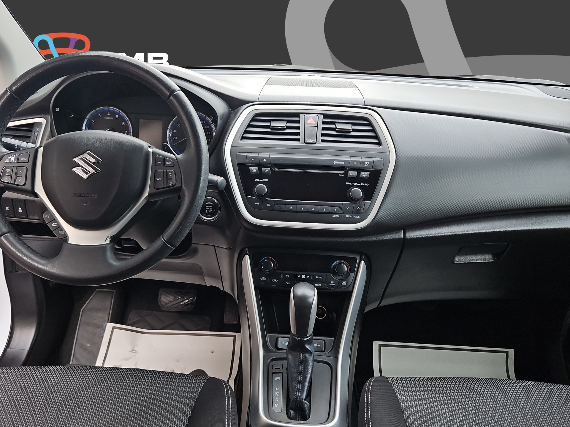 SUZUKI SX4 S-Cross 1.6 16V PizSulai 4WD CVT7-image-10
