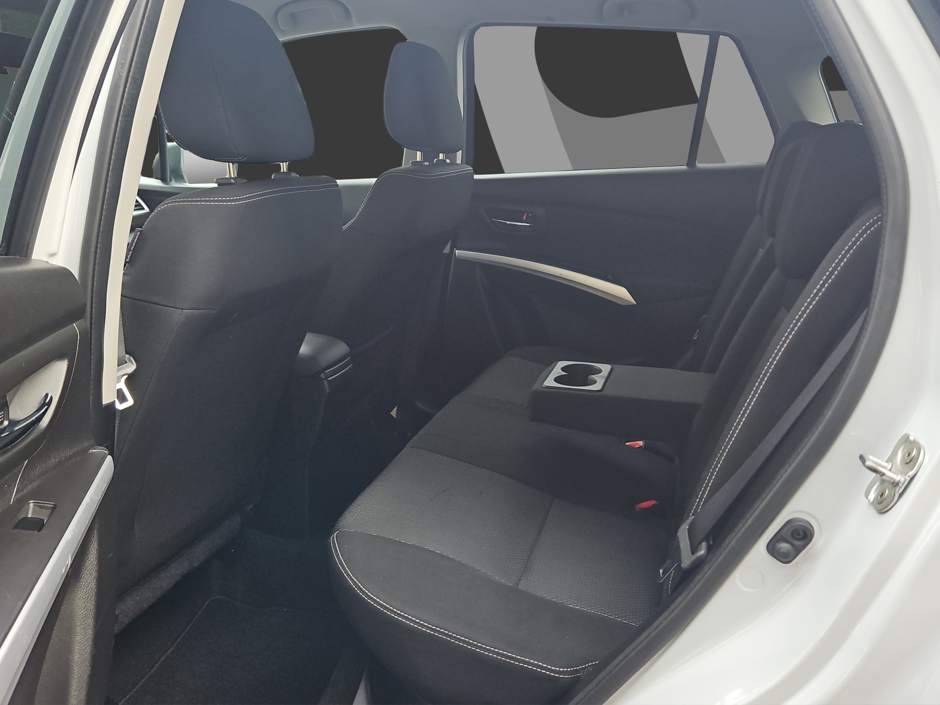 SUZUKI SX4 S-Cross 1.6 16V PizSulai 4WD CVT7-image-15