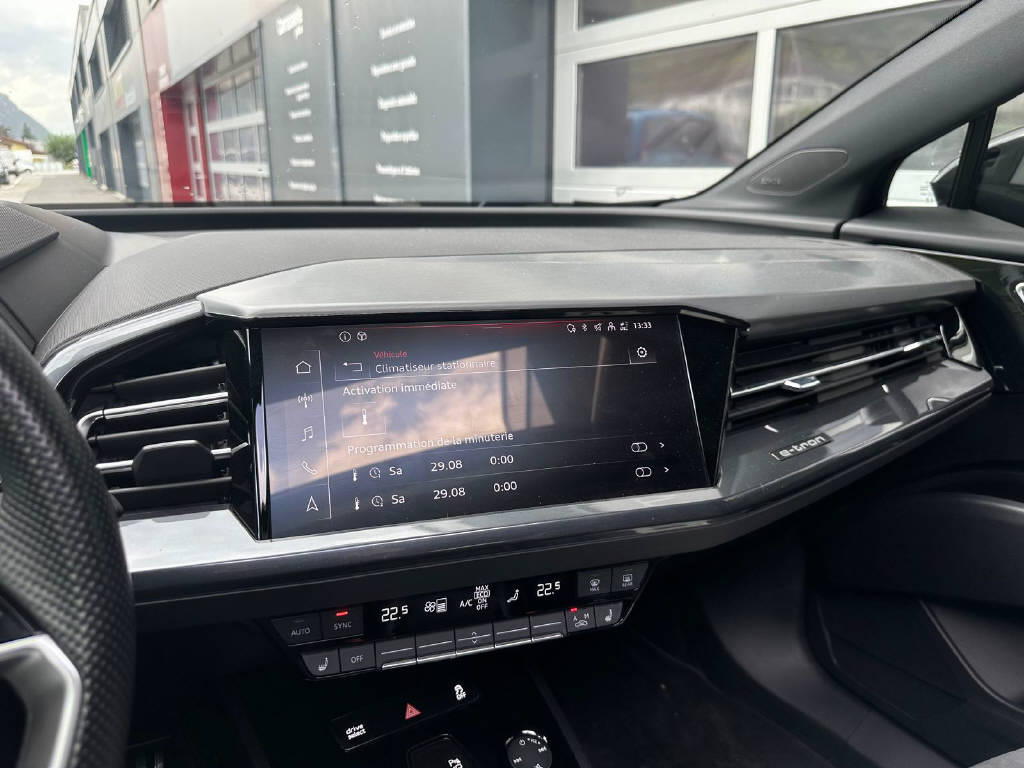 AUDI Q4 e-tron Sportback 50 quattro (CH)-image-13