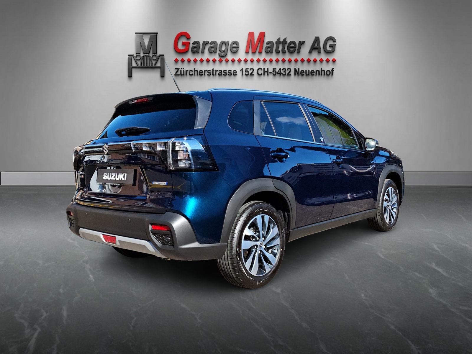 SUZUKI S-Cross 1.4 T Piz Sulai Top Hybrid 4x4-image-3
