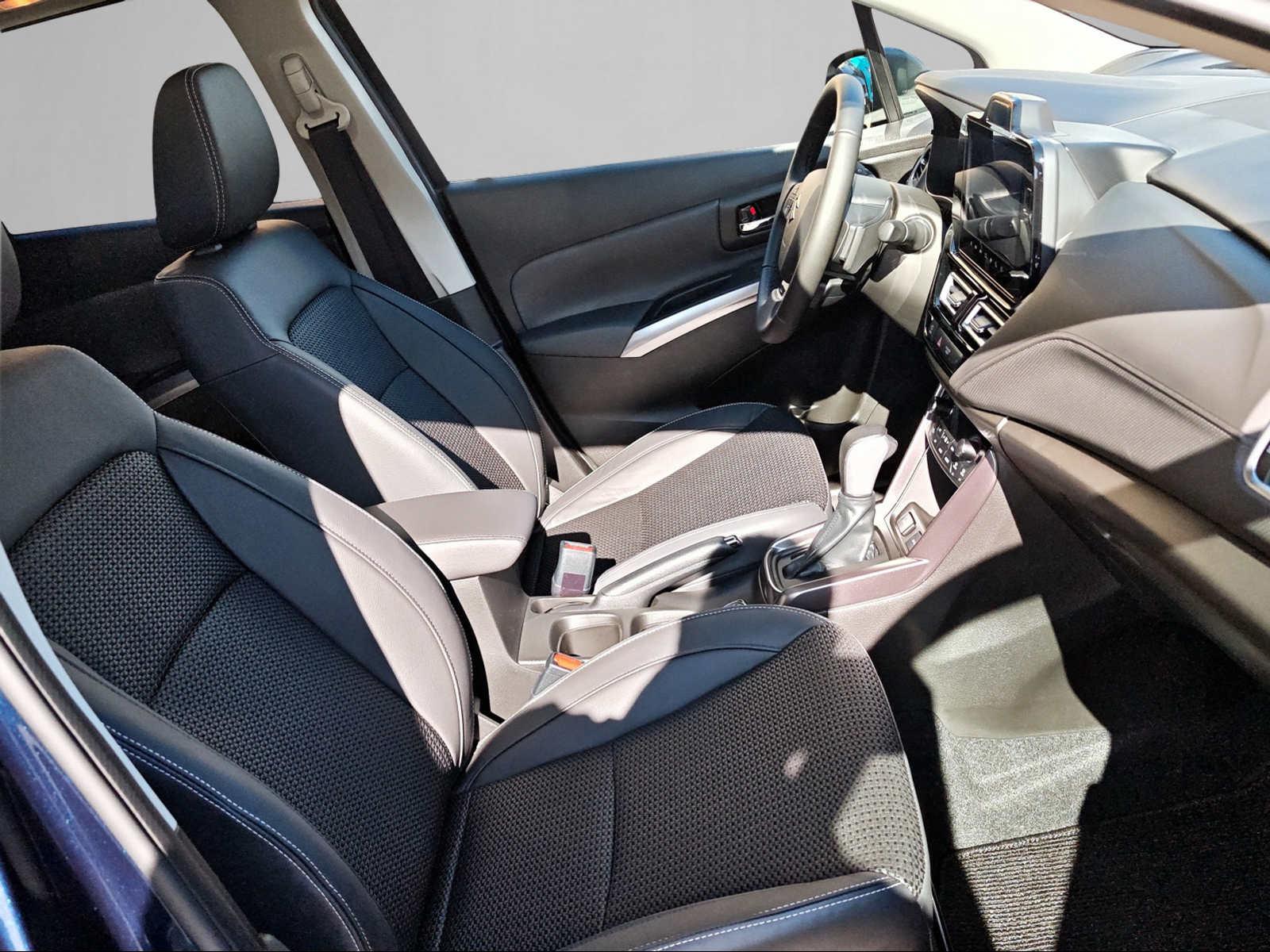 SUZUKI S-Cross 1.4 T Piz Sulai Top Hybrid 4x4-image-9
