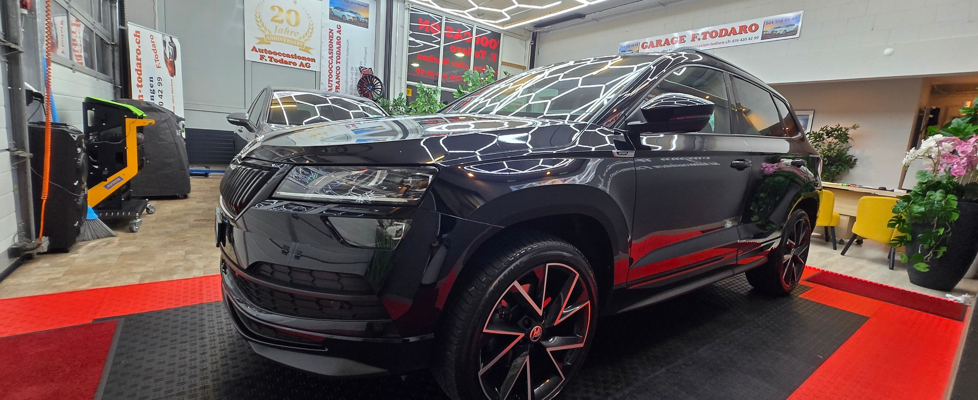 SKODA Karoq 2.0 TSI SportLine 4x4 DSG-image-3