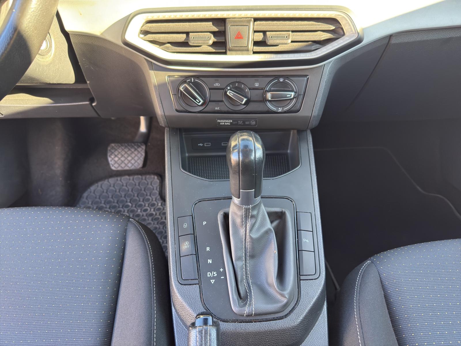 SEAT 1.0 TSI 110 Style DSG-image-11