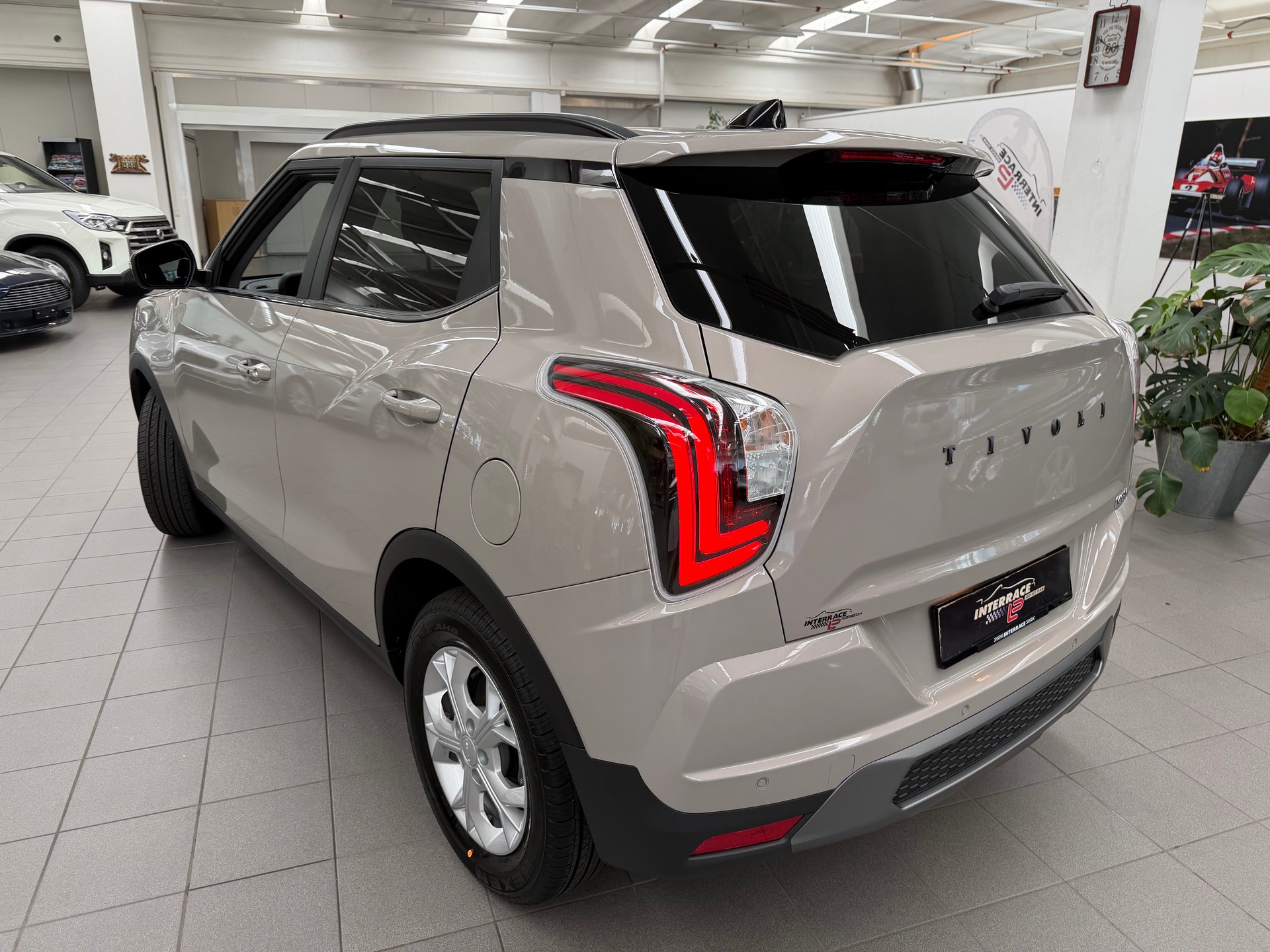 KGM-SsangYong Tivoli 1.5 T GDI Steel-image-2