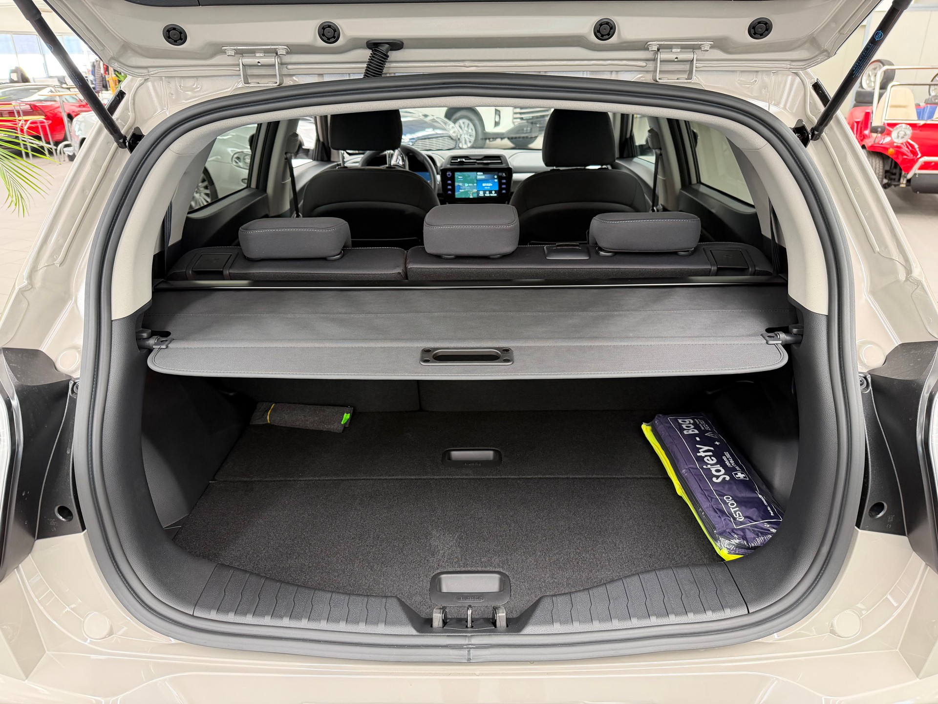 KGM-SsangYong Tivoli 1.5 T GDI Steel-image-8