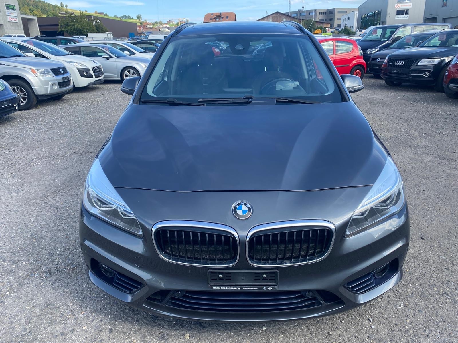 BMW 220d xDrive Gran Tourer Sport Line Steptronic-image-2