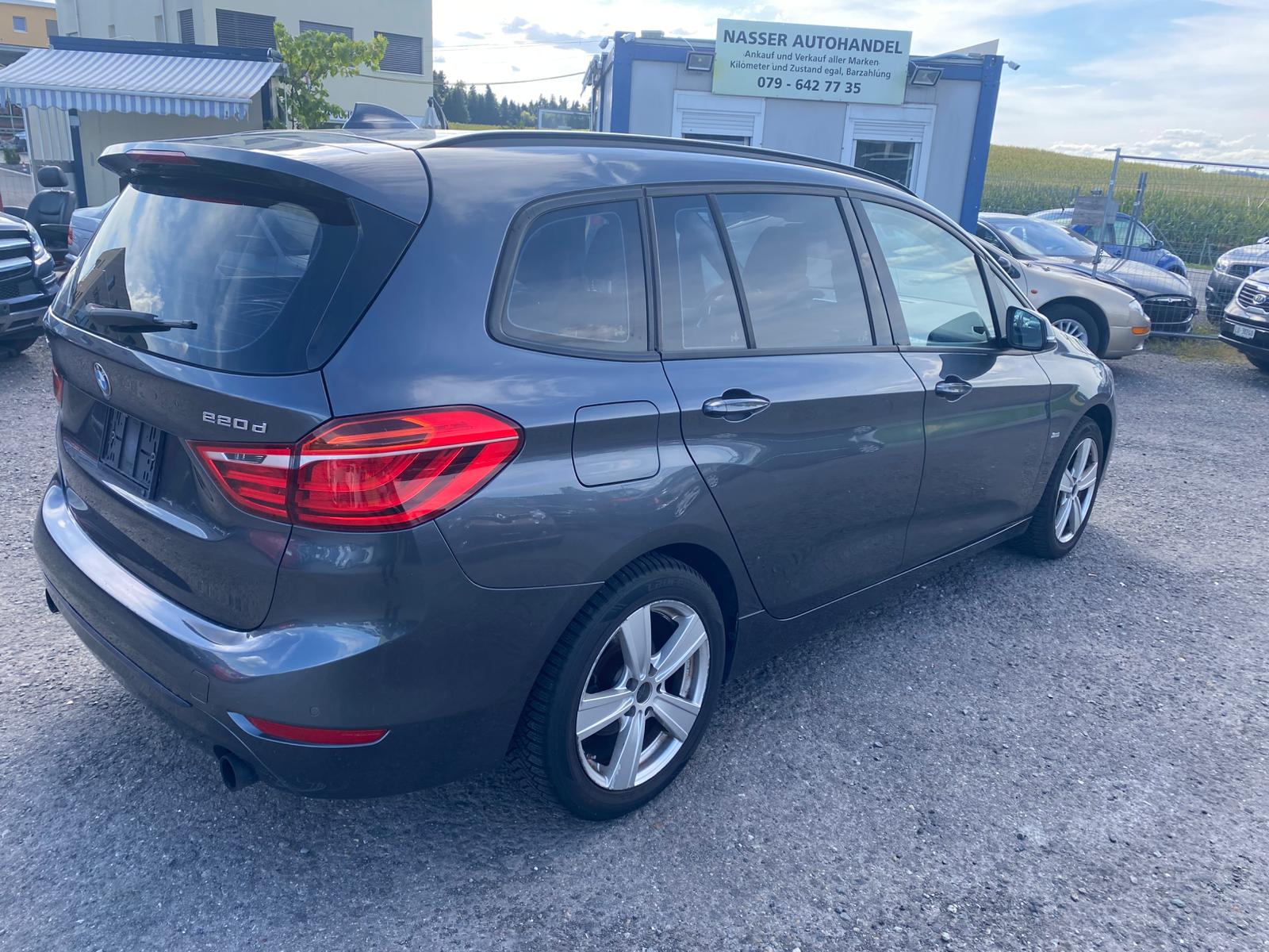 BMW 220d xDrive Gran Tourer Sport Line Steptronic-image-4