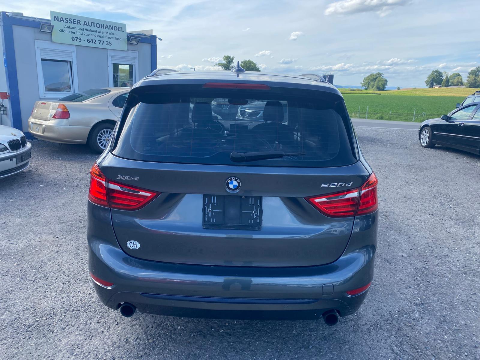 BMW 220d xDrive Gran Tourer Sport Line Steptronic-image-7
