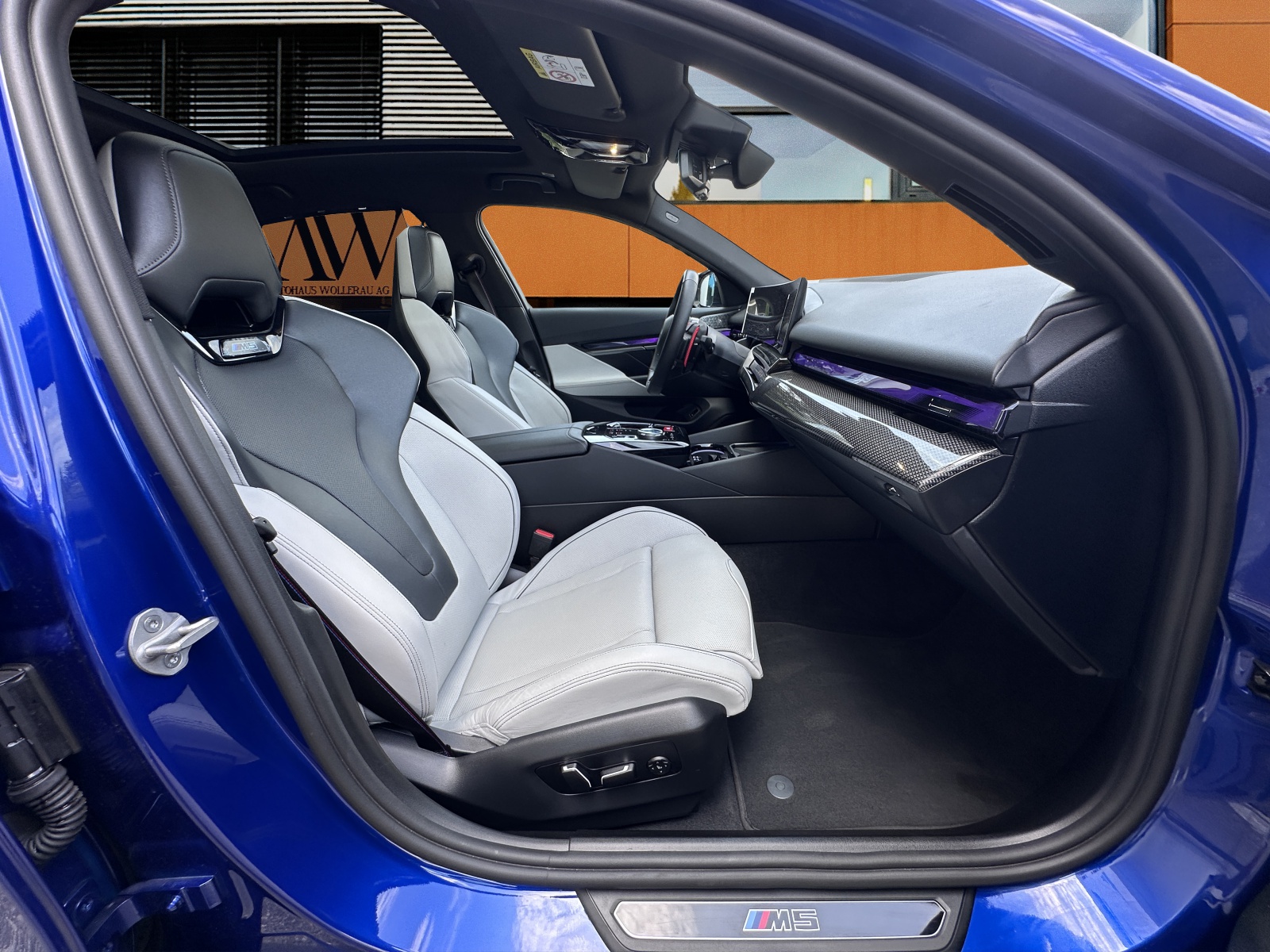 BMW M5 xDrive-image-13