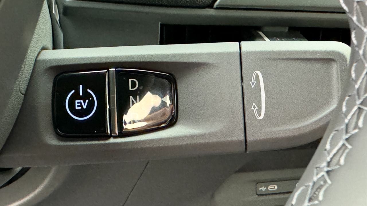 KIA EV3 81,4 kWh AWD GT-Line-image-10
