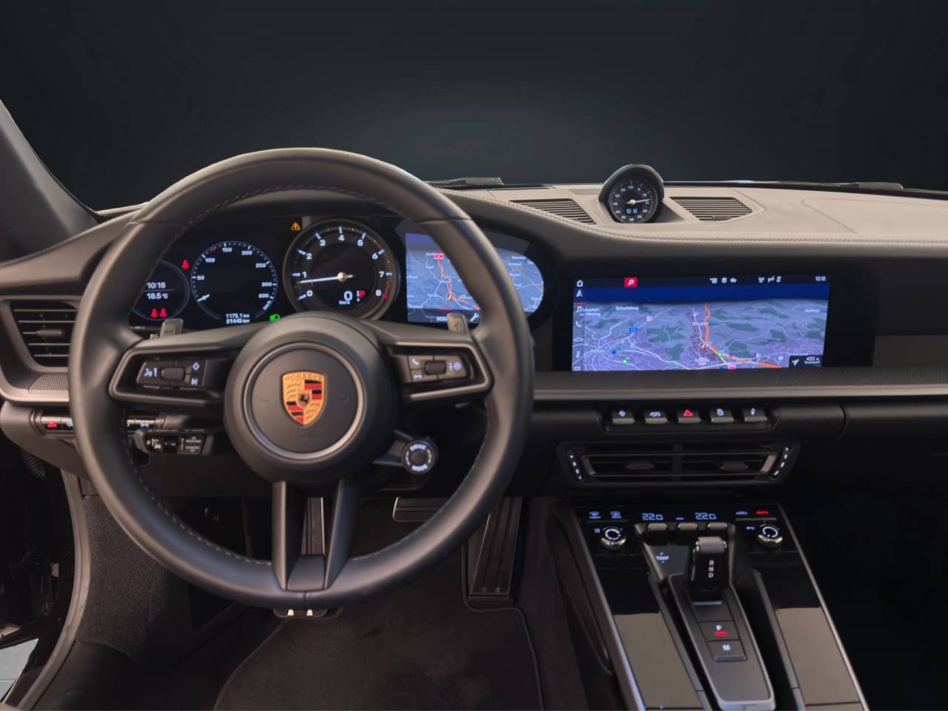 PORSCHE 911 Carrera 4-image-15