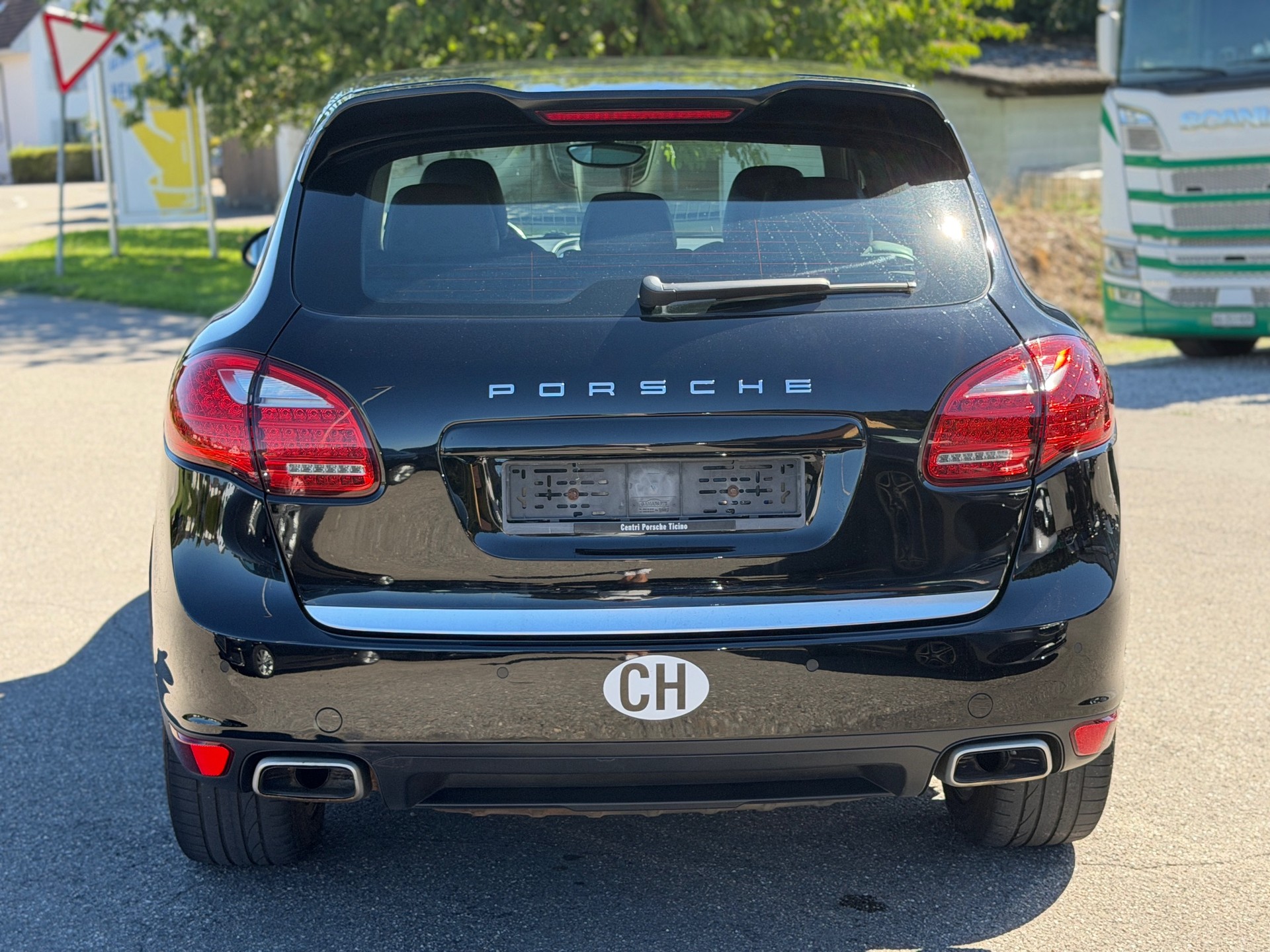 PORSCHE Cayenne Diesel-image-4