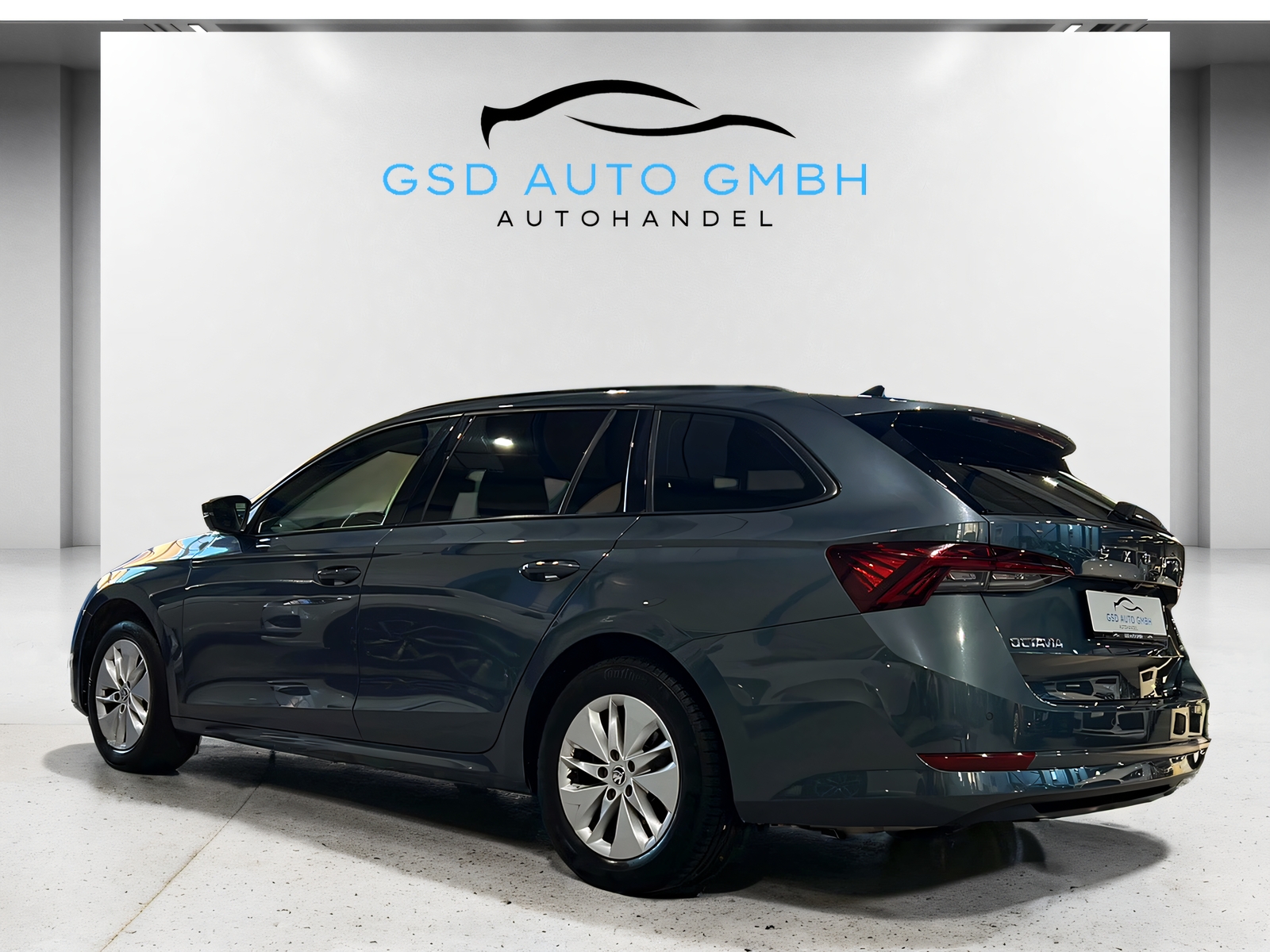 SKODA Octavia Combi 2.0 TDI DSG 4x4**Rückfahrtkamera,CH Auslieferung,Tempomat ACC,Frisch ab MFK**-image-2